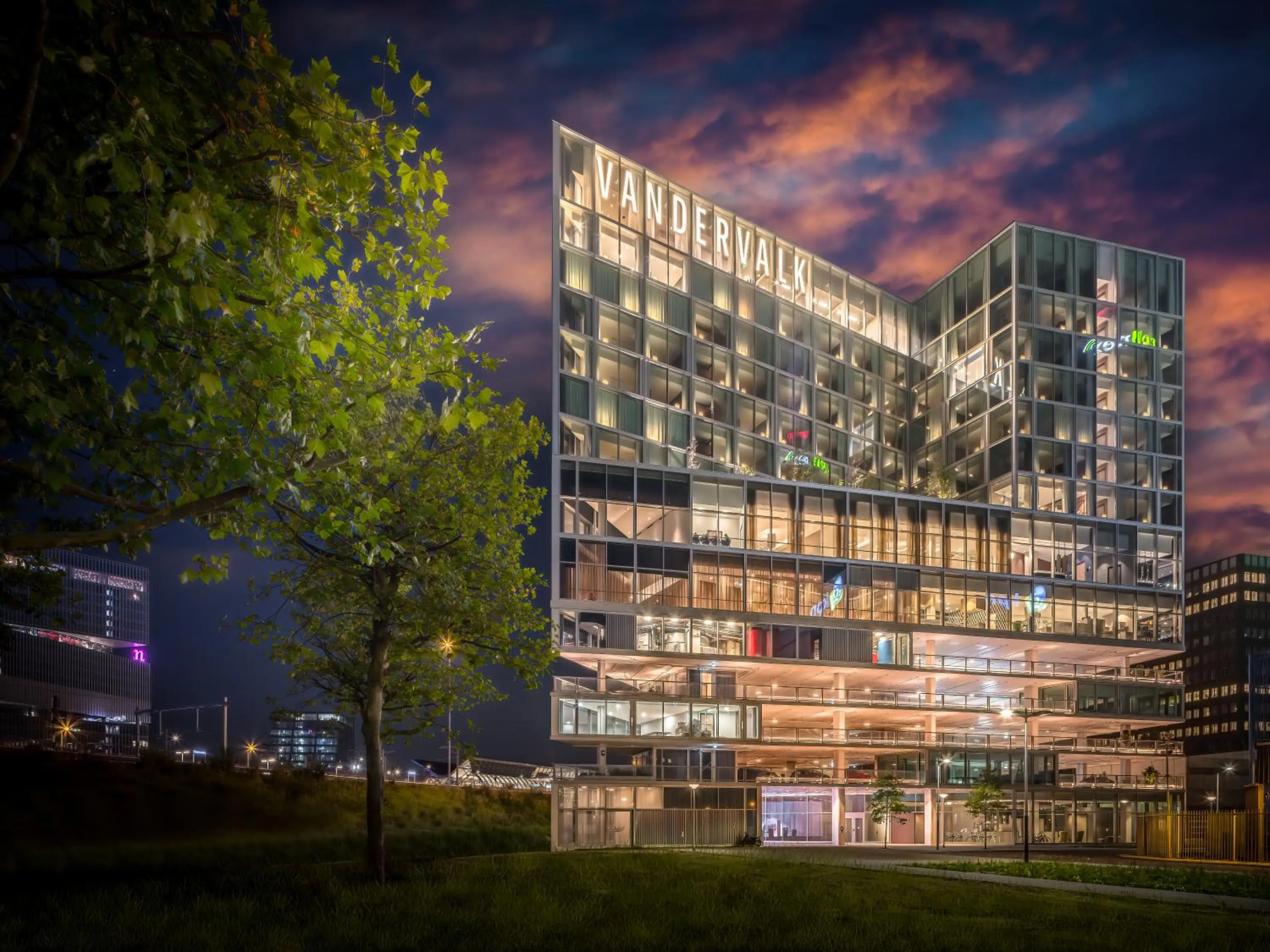 Property building in Van der Valk Hotel Amsterdam Zuidas -Rai