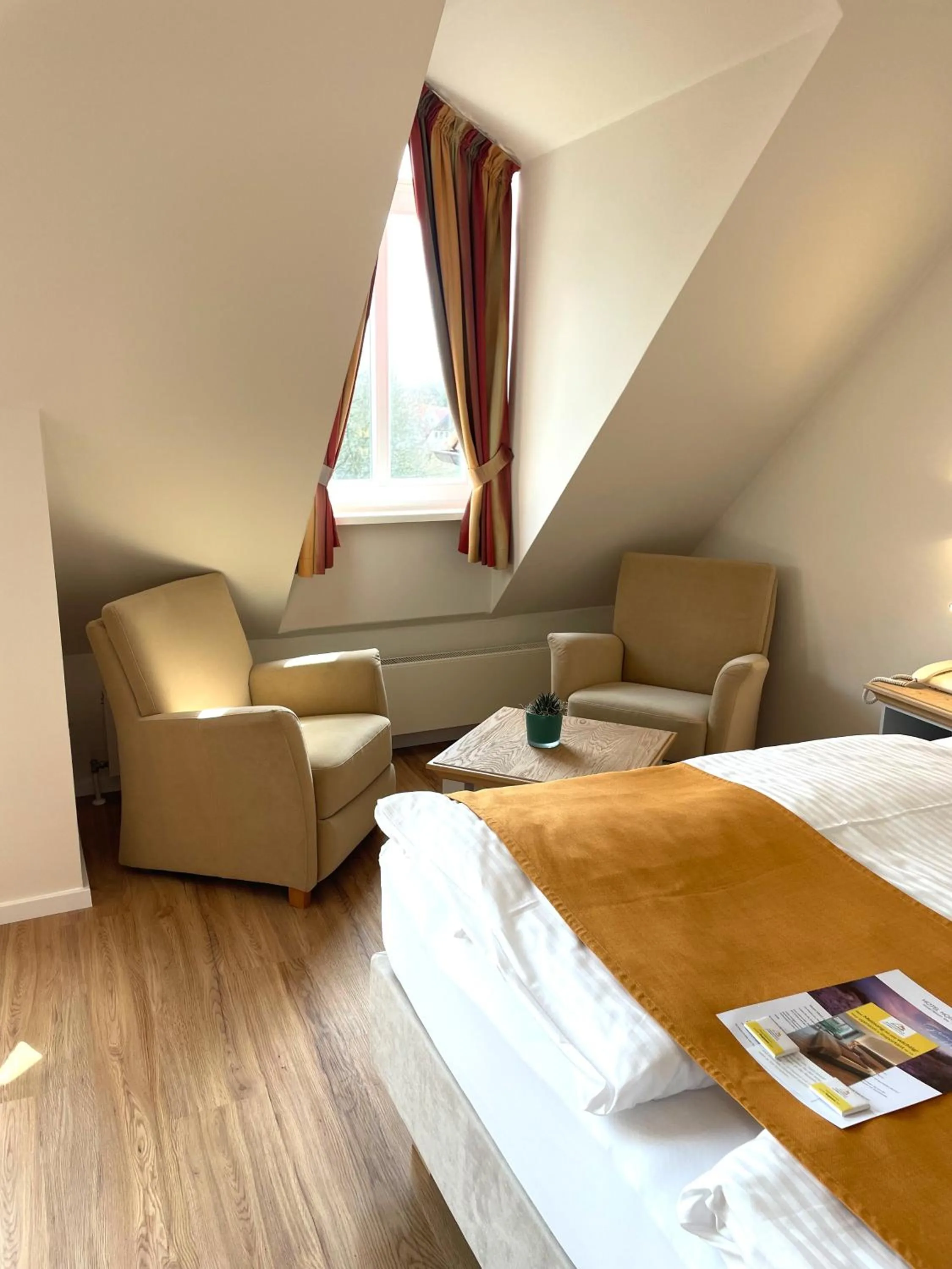 Bed in Ringhotel Hohe Wacht