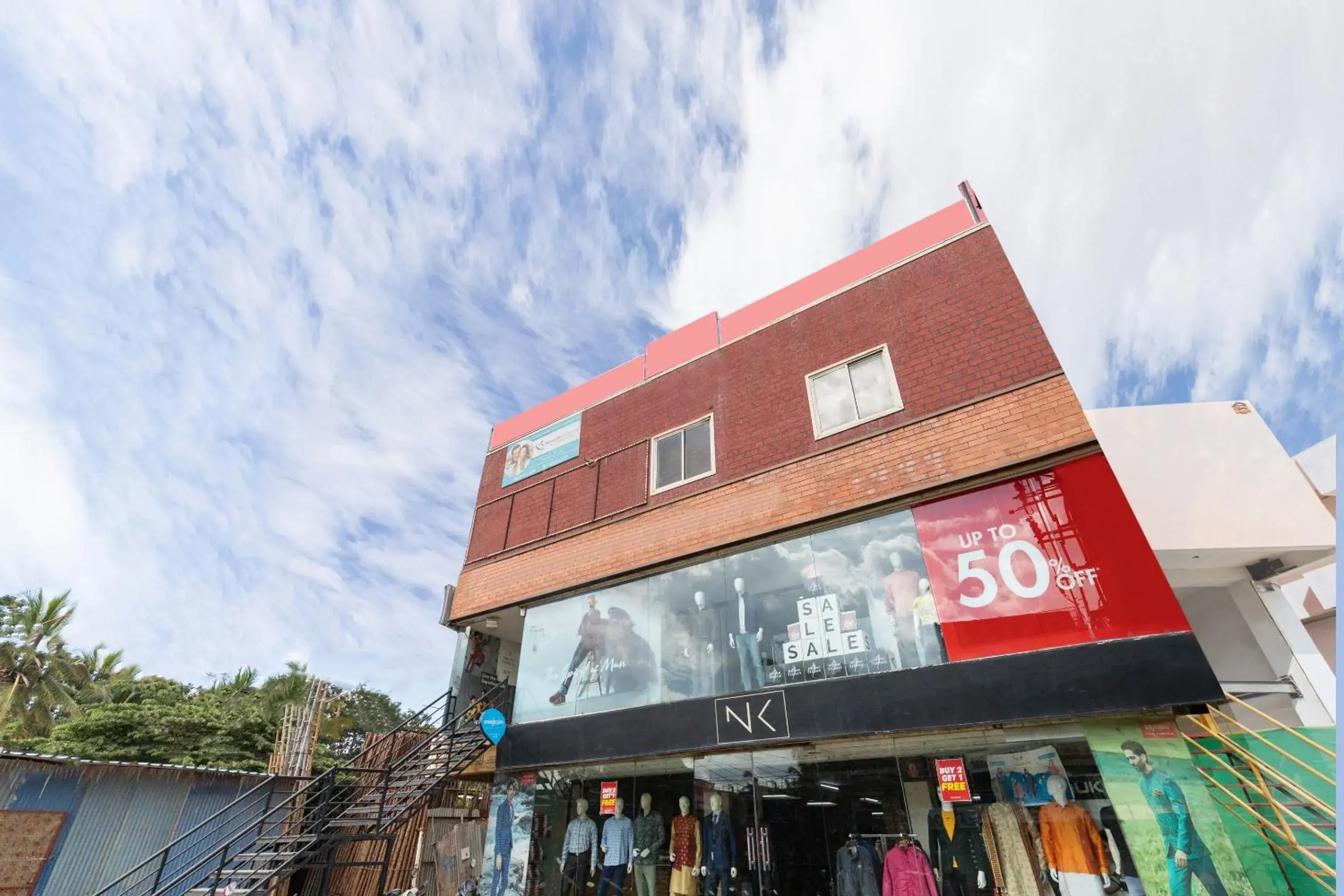 Facade/entrance in Hotel O The Red Velvet Opposite Novel Office Marathahalli Bridge Facade/entrance in Hotel O The Red Velvet Opposite Novel Office Marathahalli Bridge