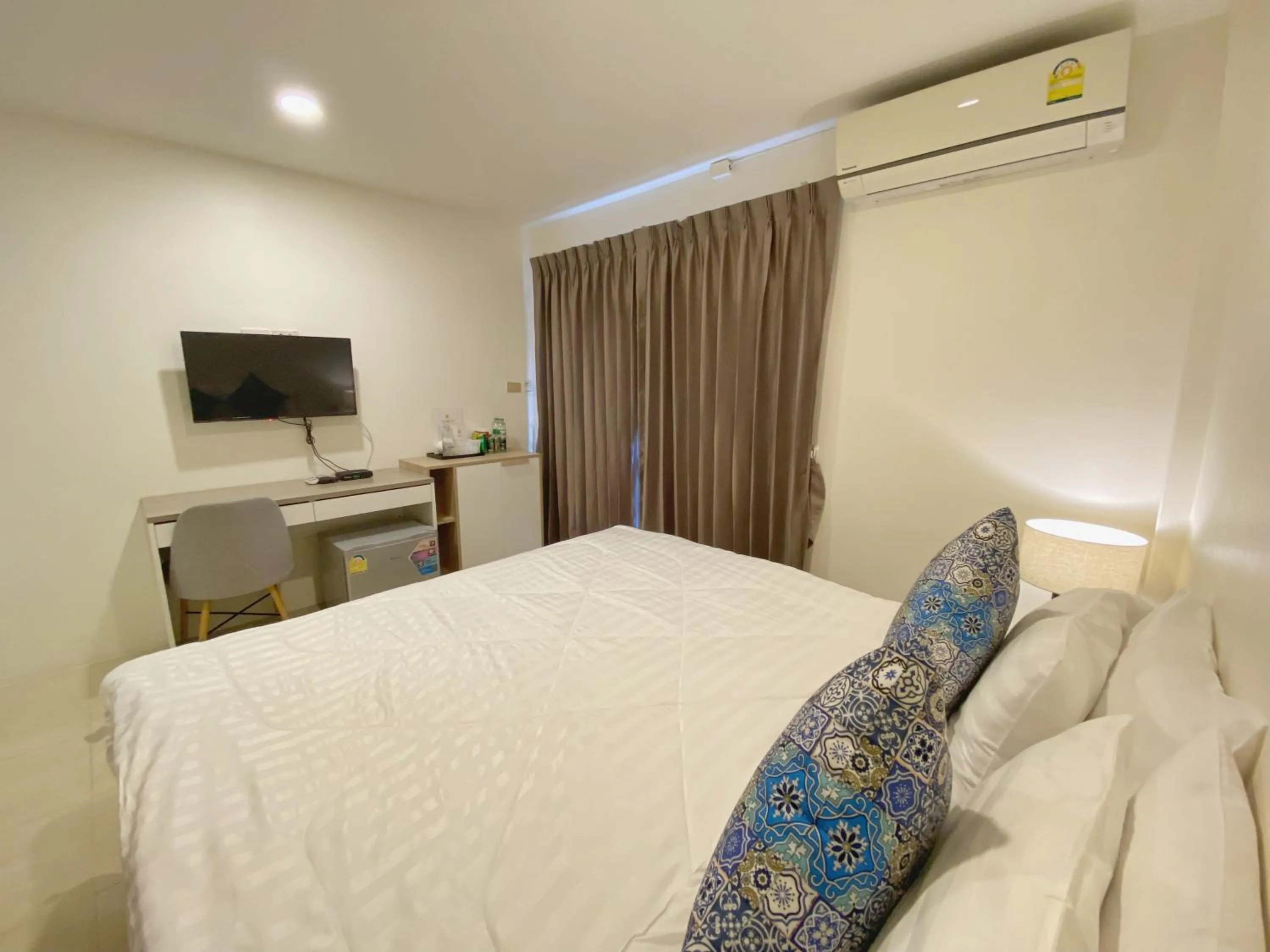 Bedroom, Bed in Mystays Phuket