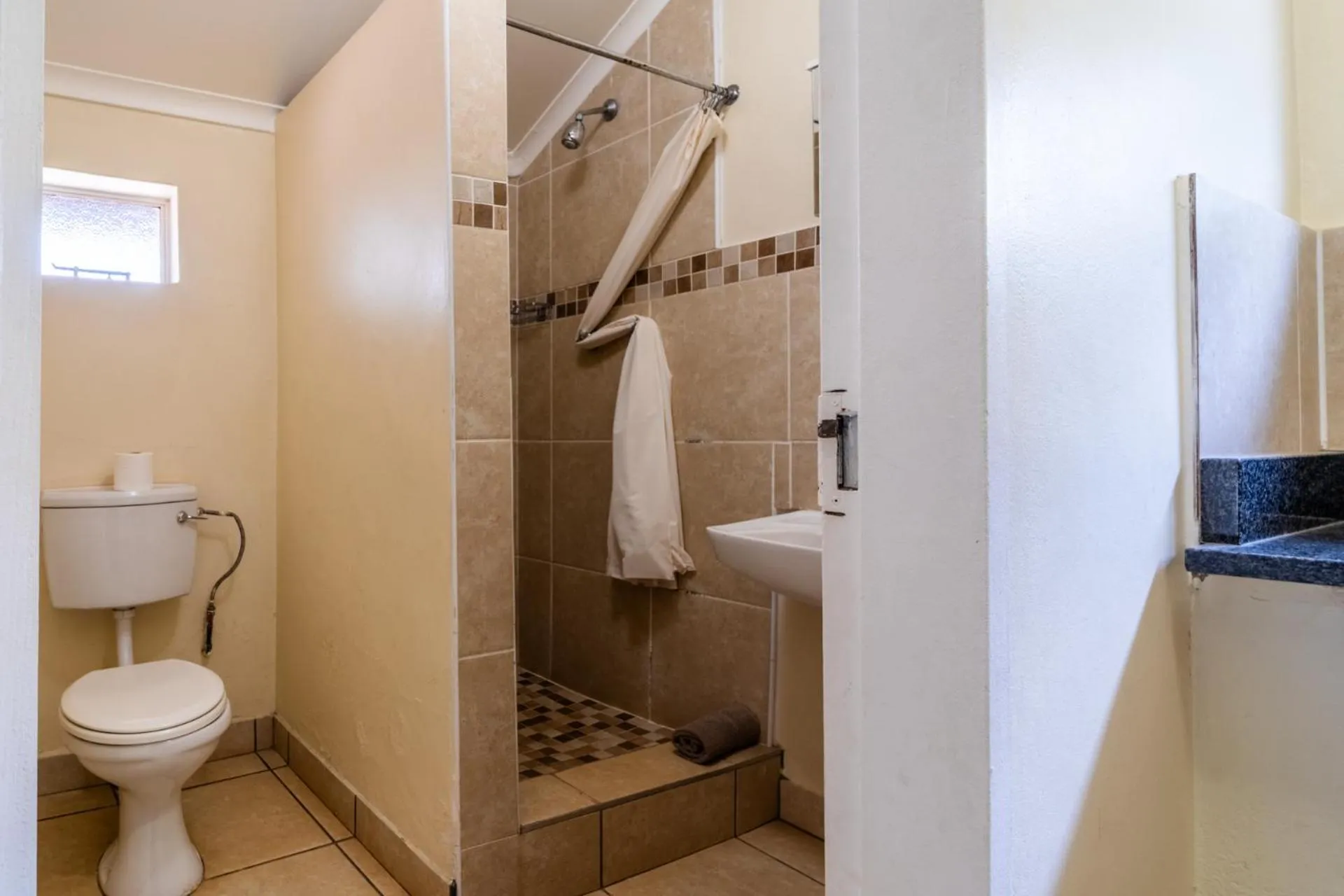 Shower in ATKV Buffelspoort