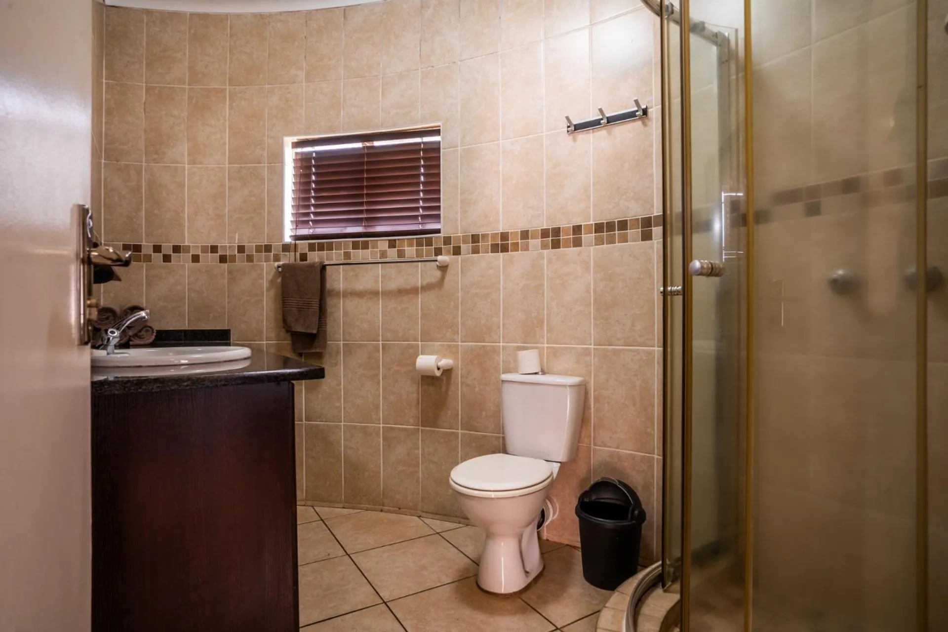 Bathroom in ATKV Buffelspoort