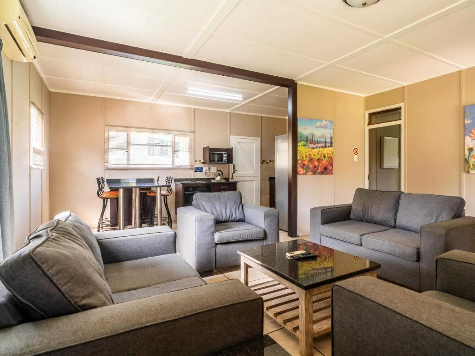 Seating area in ATKV Drakensville