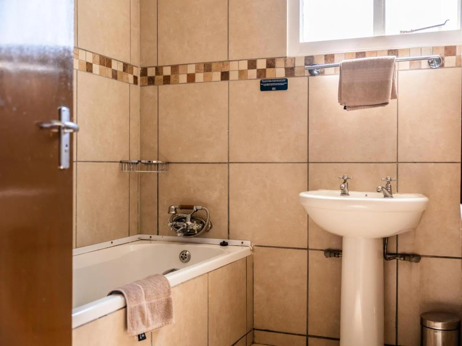Bathroom in ATKV Drakensville