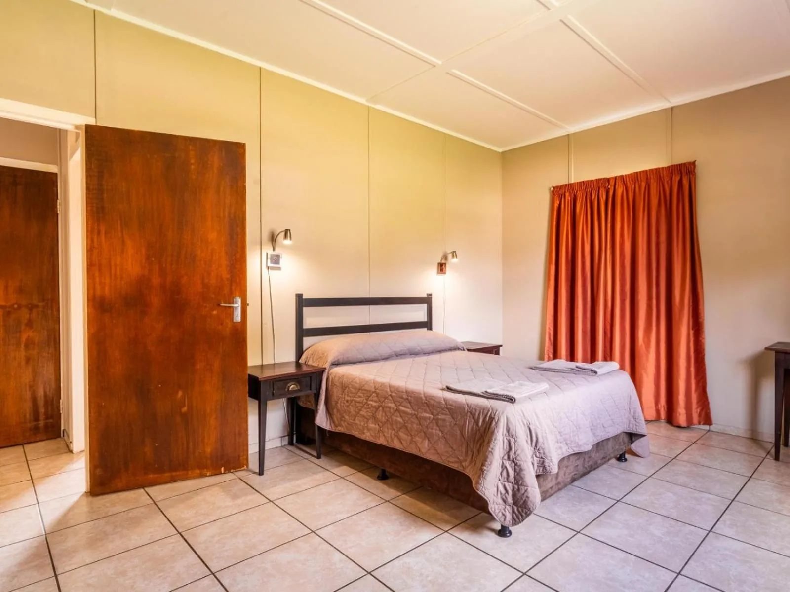 Bed in ATKV Drakensville
