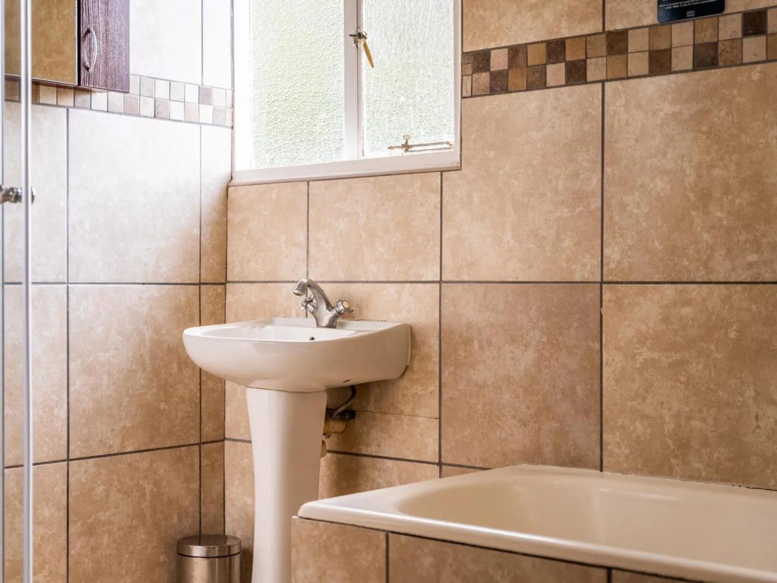 Bathroom in ATKV Drakensville