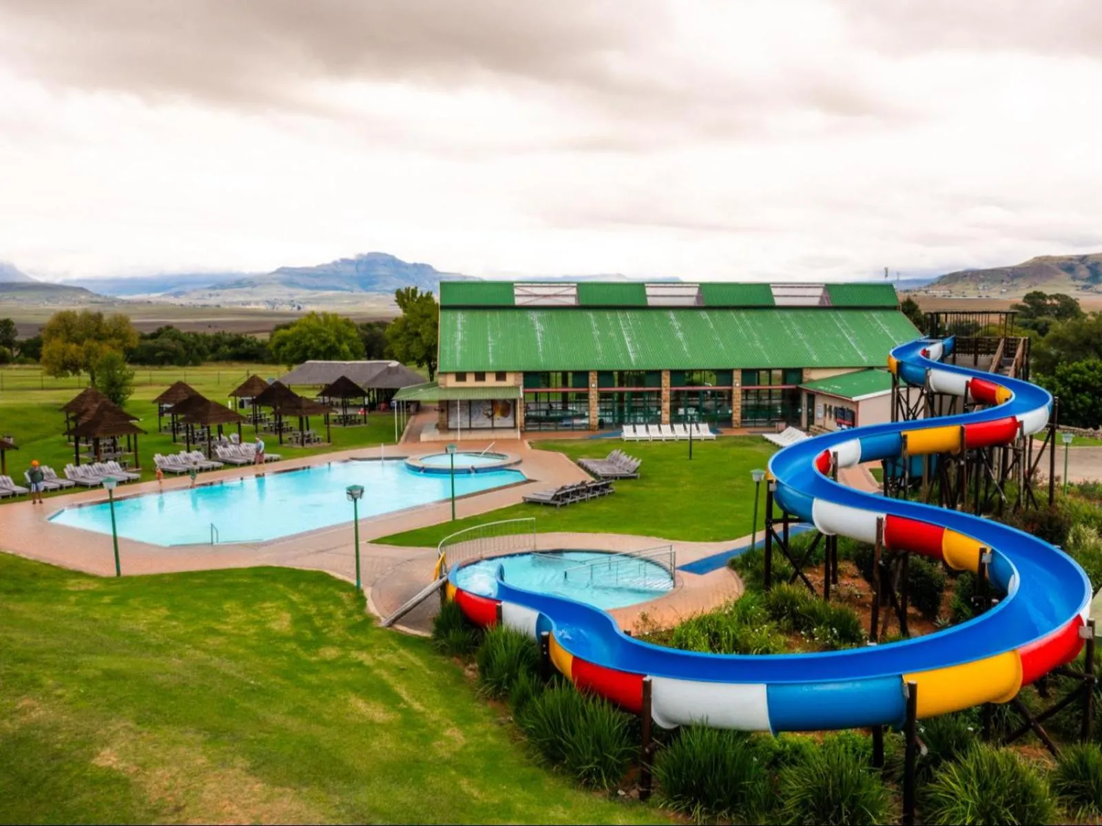 Swimming pool in ATKV Drakensville