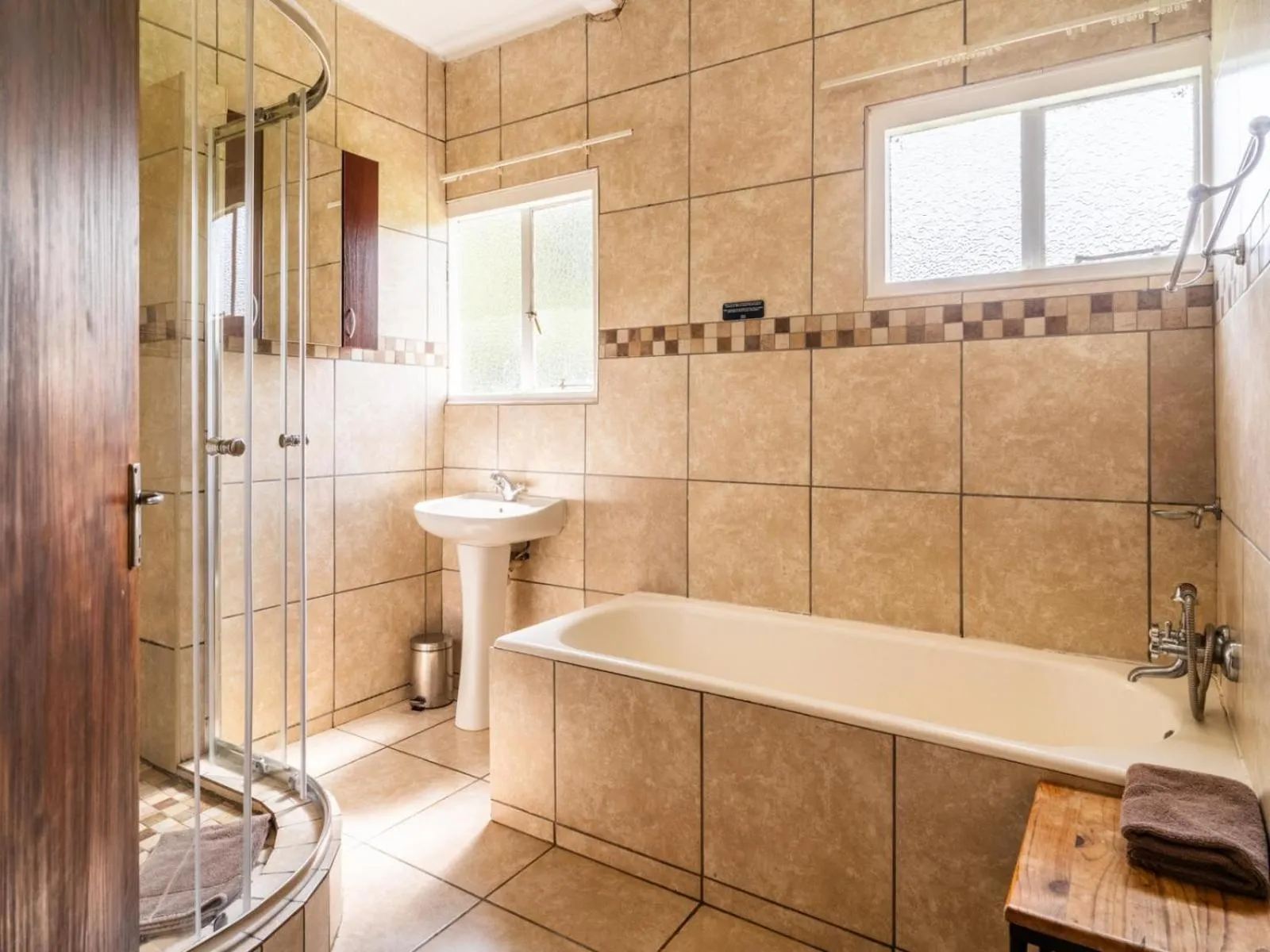Bathroom in ATKV Drakensville