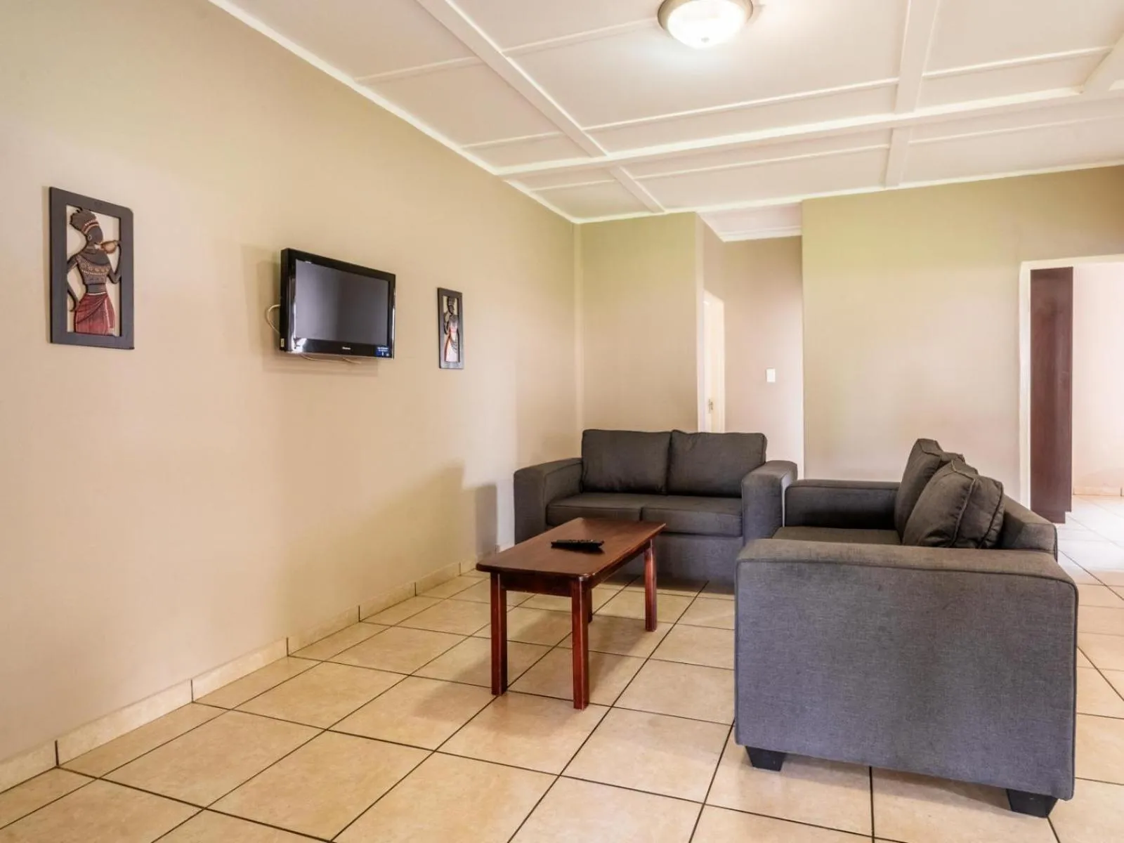 Seating area in ATKV Drakensville