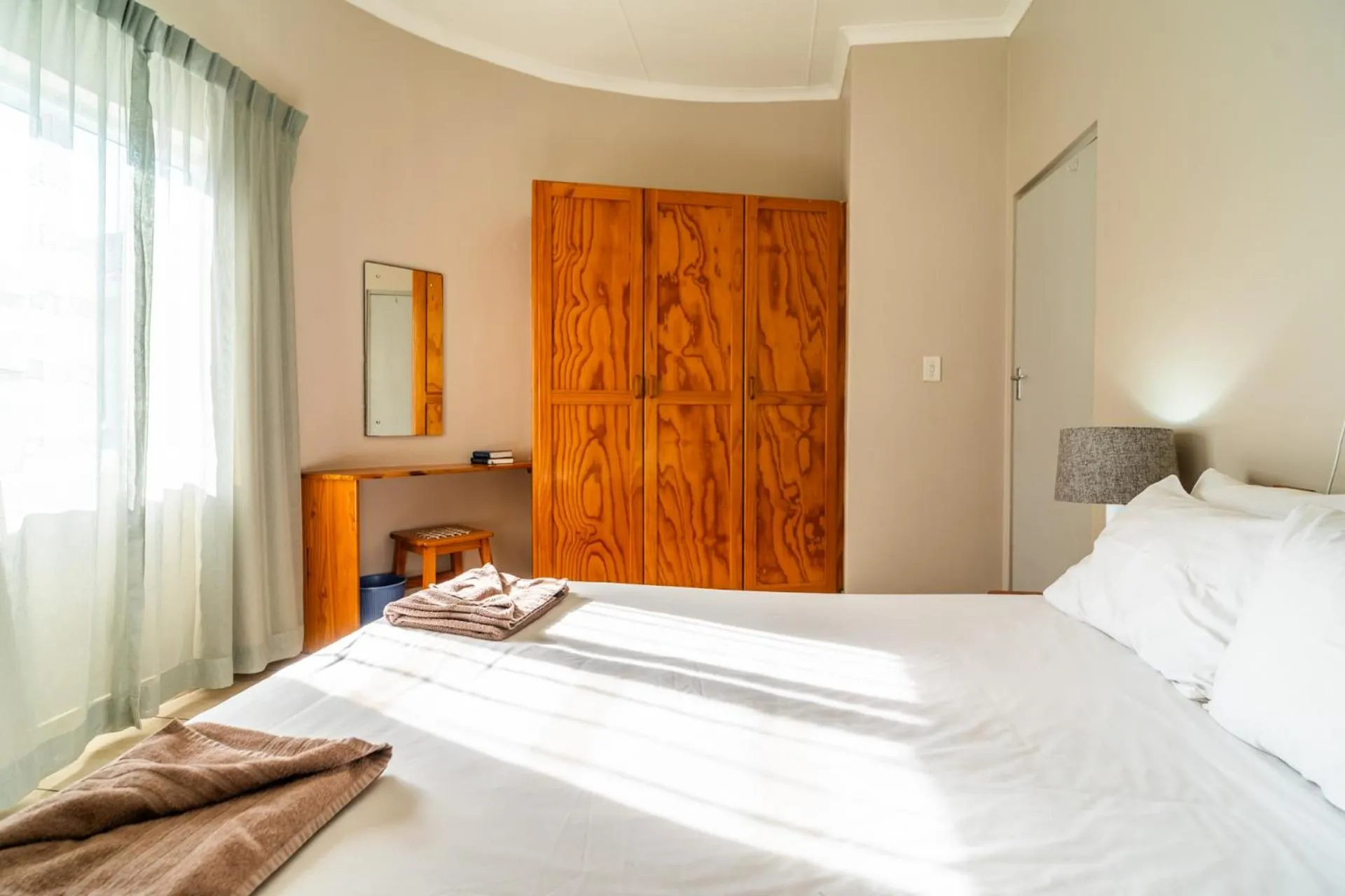 Photo of the whole room, Bed in ATKV Hartenbos