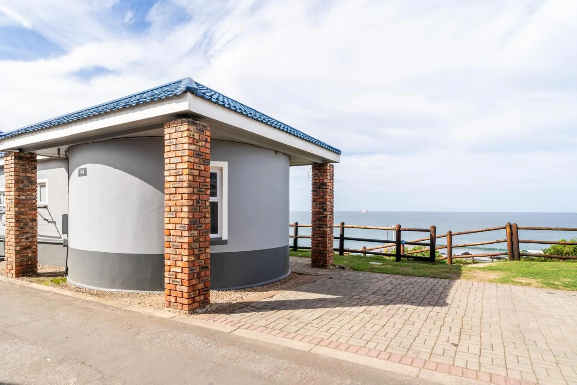 Property building in ATKV Hartenbos