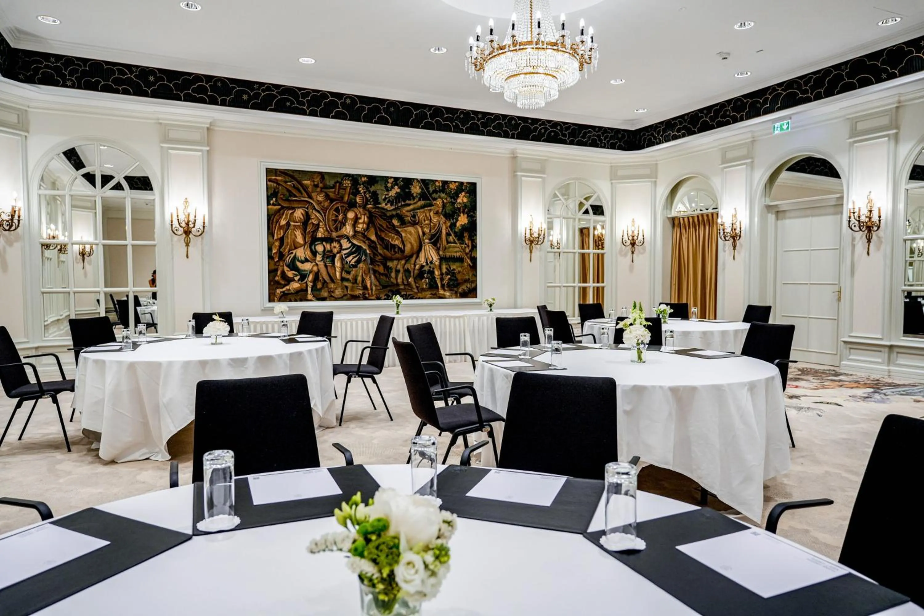 Meeting/conference room in Steigenberger Icon Parkhotel Düsseldorf