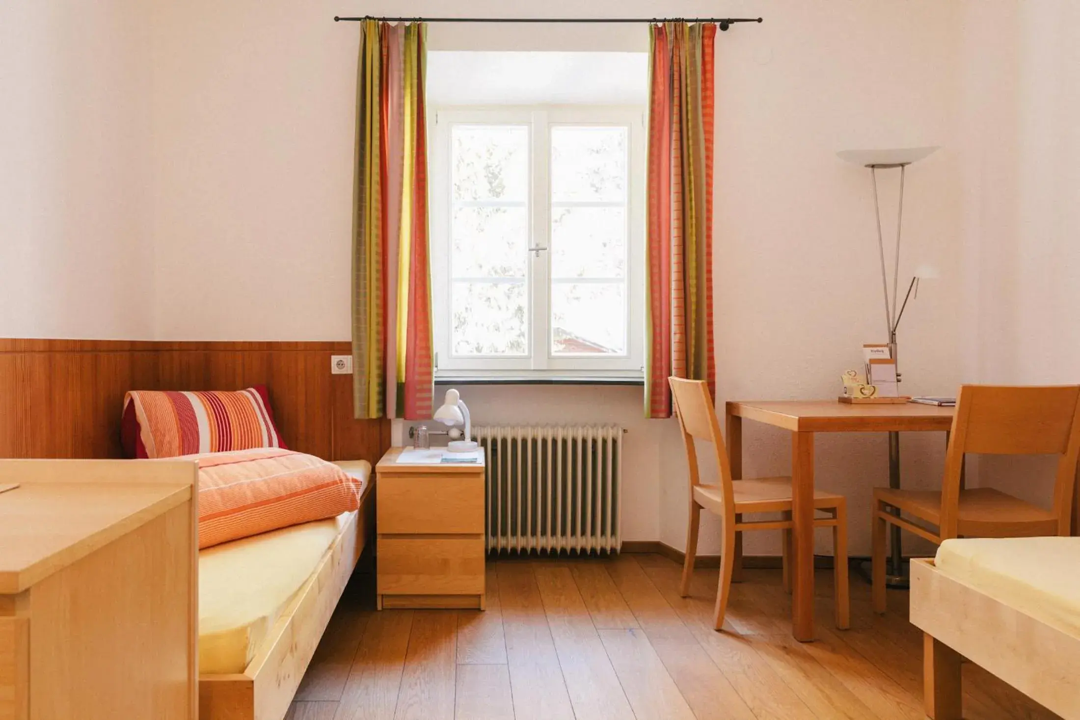 Single Room - single occupancy - Annex in Klostergut Kronburg Single Room - single occupancy - Annex in Klostergut Kronburg