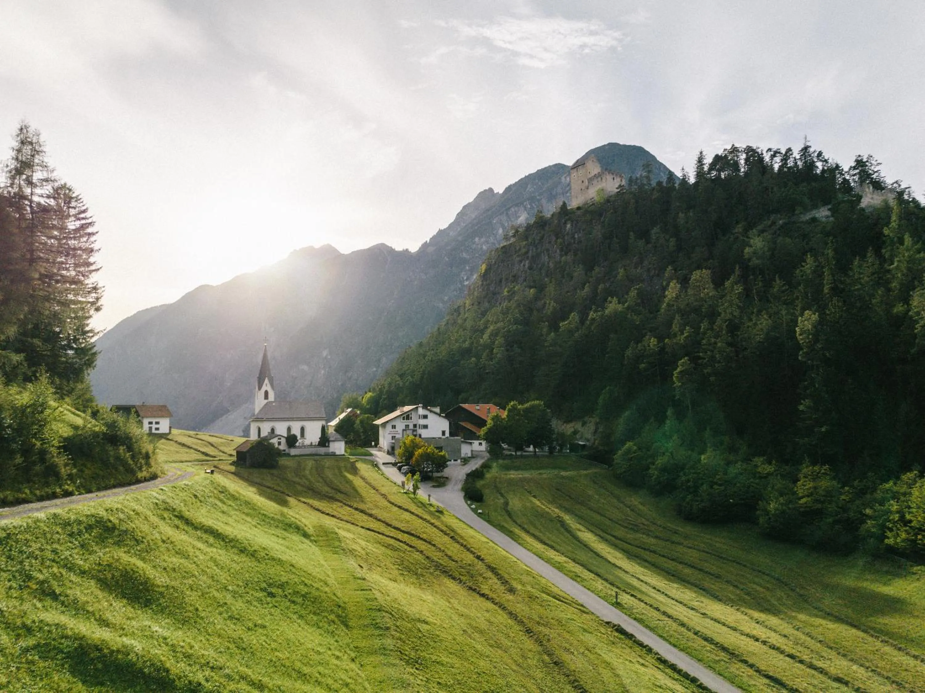 Property building in Klostergut Kronburg
