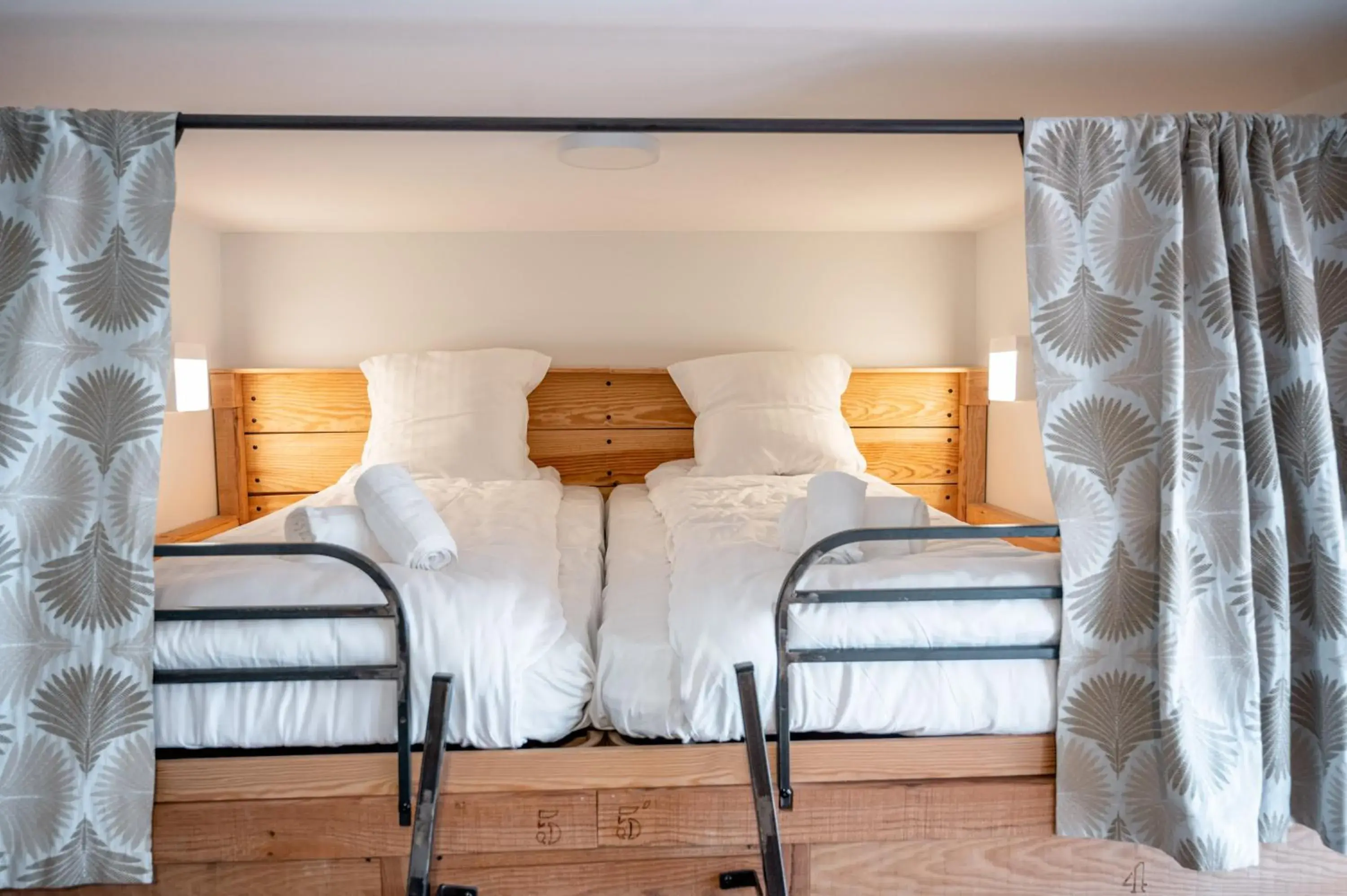 Family Room with Private Bathroom in AUBERGE KOSKENIA Family Room with Private Bathroom in AUBERGE KOSKENIA