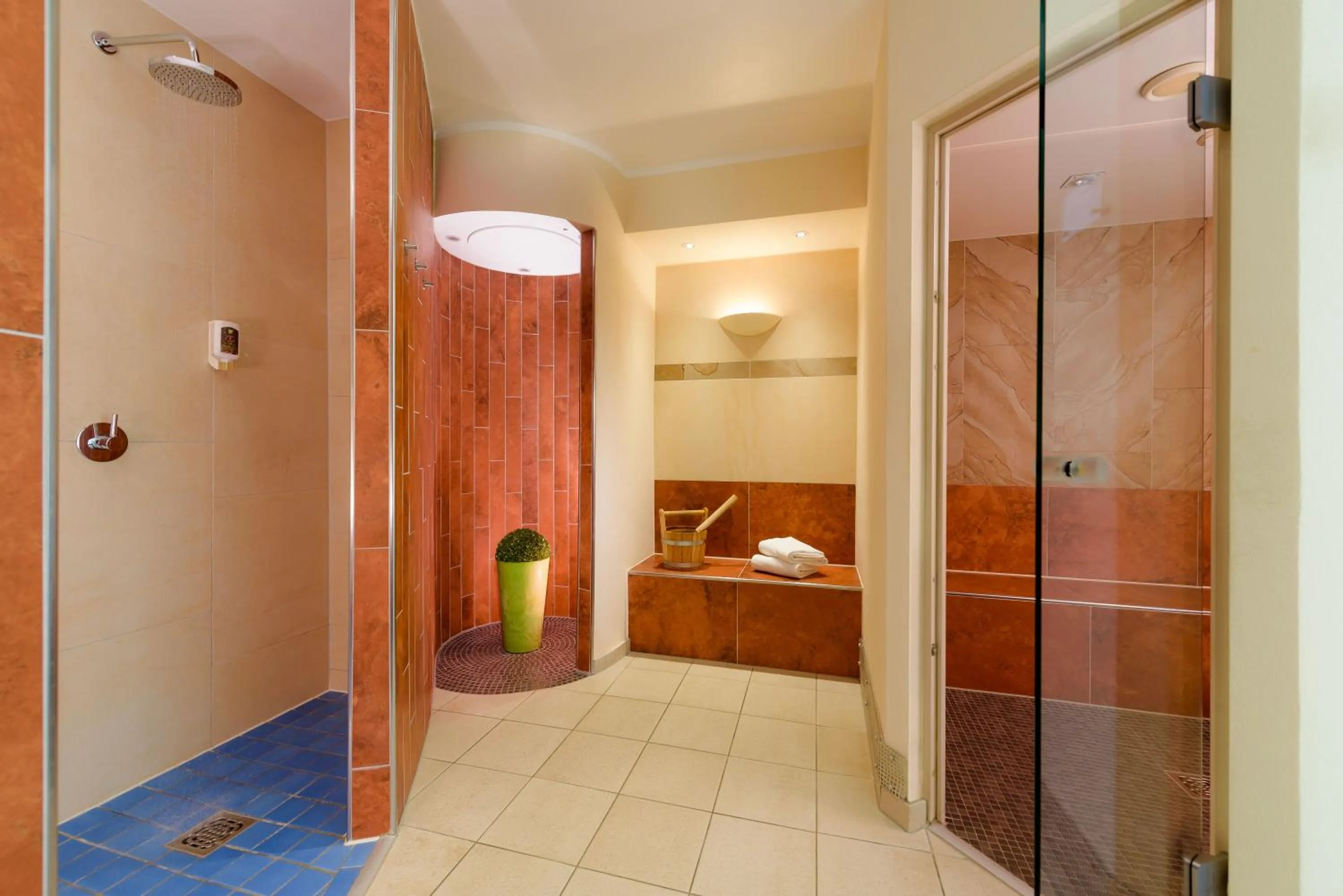 Sauna, Bed in ibis Styles Leipzig