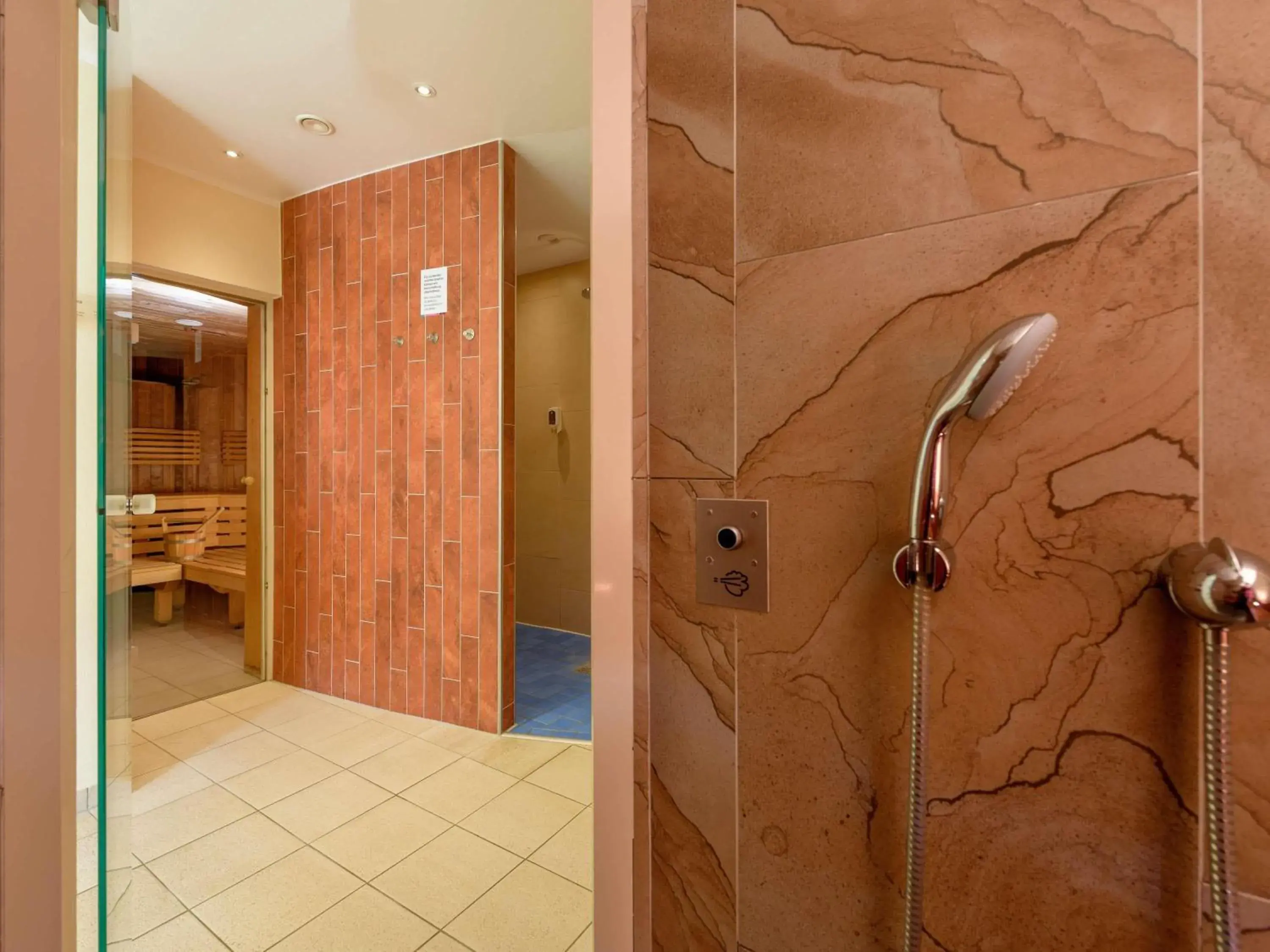 Spa and wellness centre/facilities in ibis Styles Leipzig Spa and wellness centre/facilities in ibis Styles Leipzig