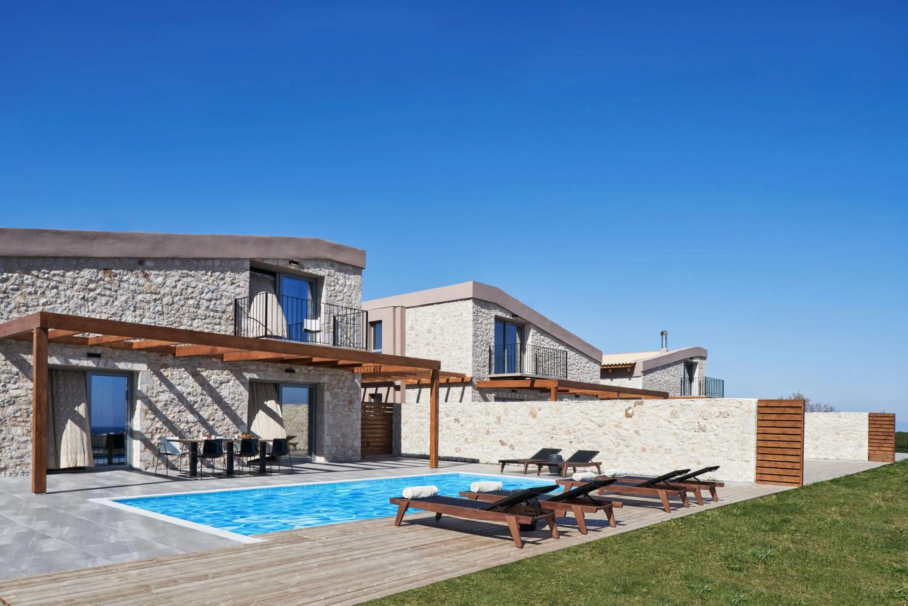 Property building in Anar Villas Rhodes