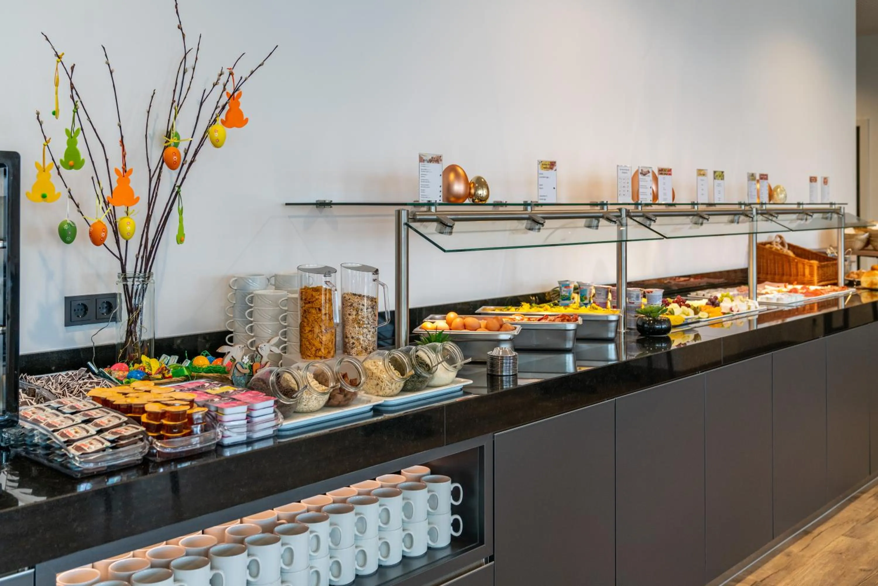 Breakfast in Hotel Amper