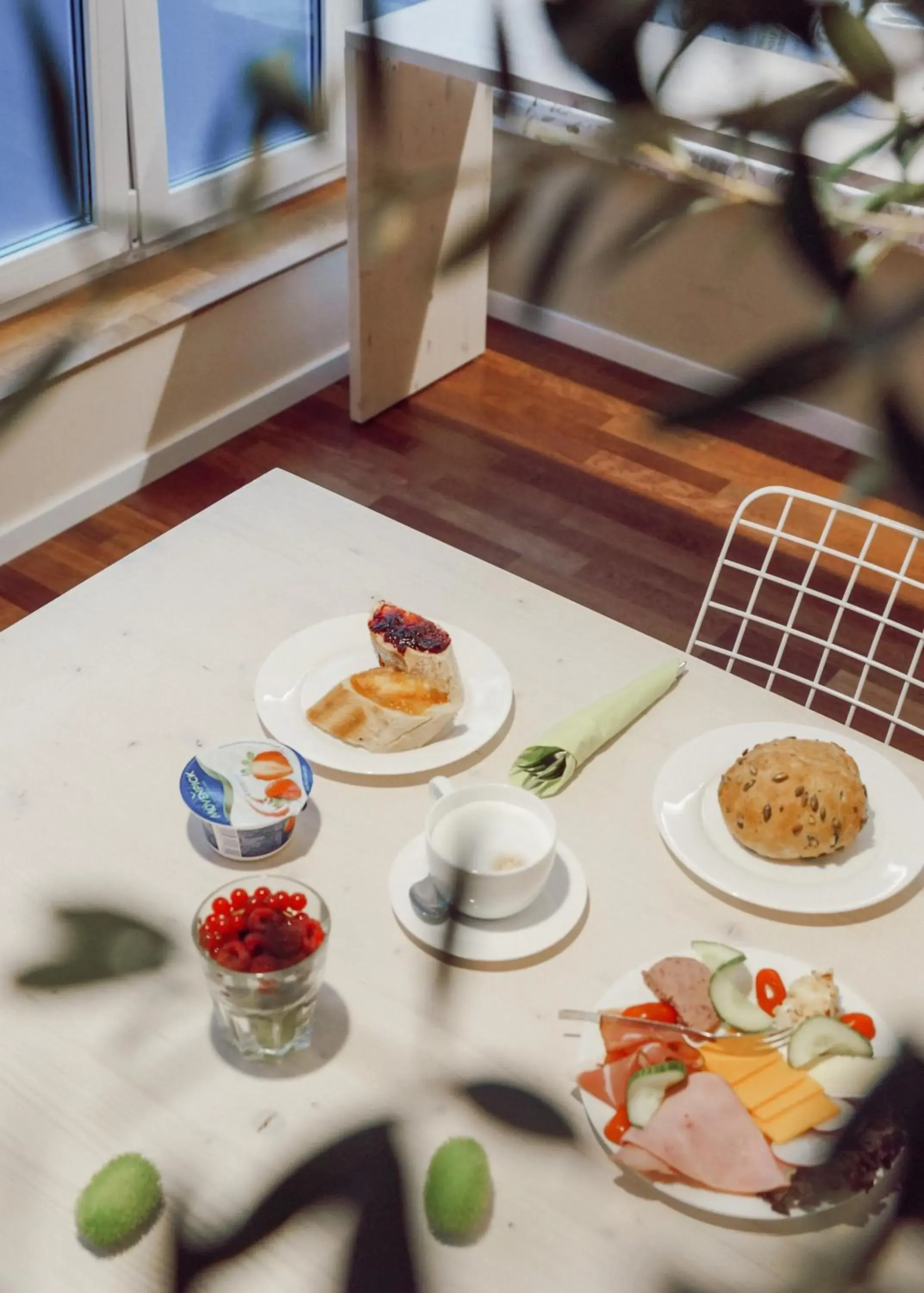 Continental breakfast in Town Hotel Wiesbaden - kleines Privathotel in Bestlage Continental breakfast in Town Hotel Wiesbaden - kleines Privathotel in Bestlage