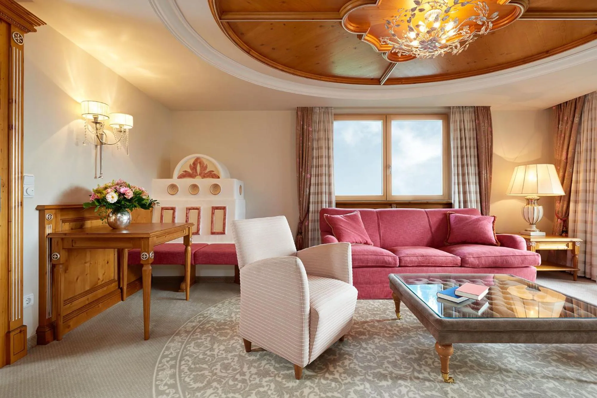 Living room in die Krone von Lech - Romantikhotel - Luxushotel in bester Lage