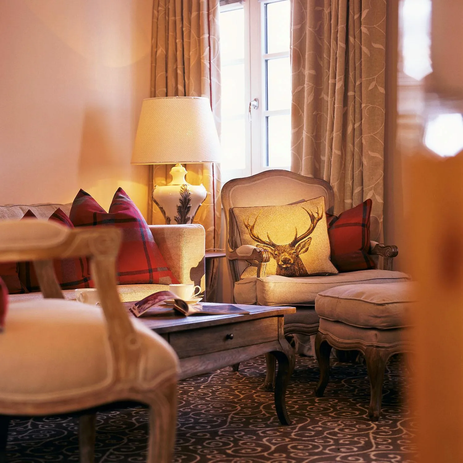 Seating area in die Krone von Lech - Romantikhotel - Luxushotel in bester Lage