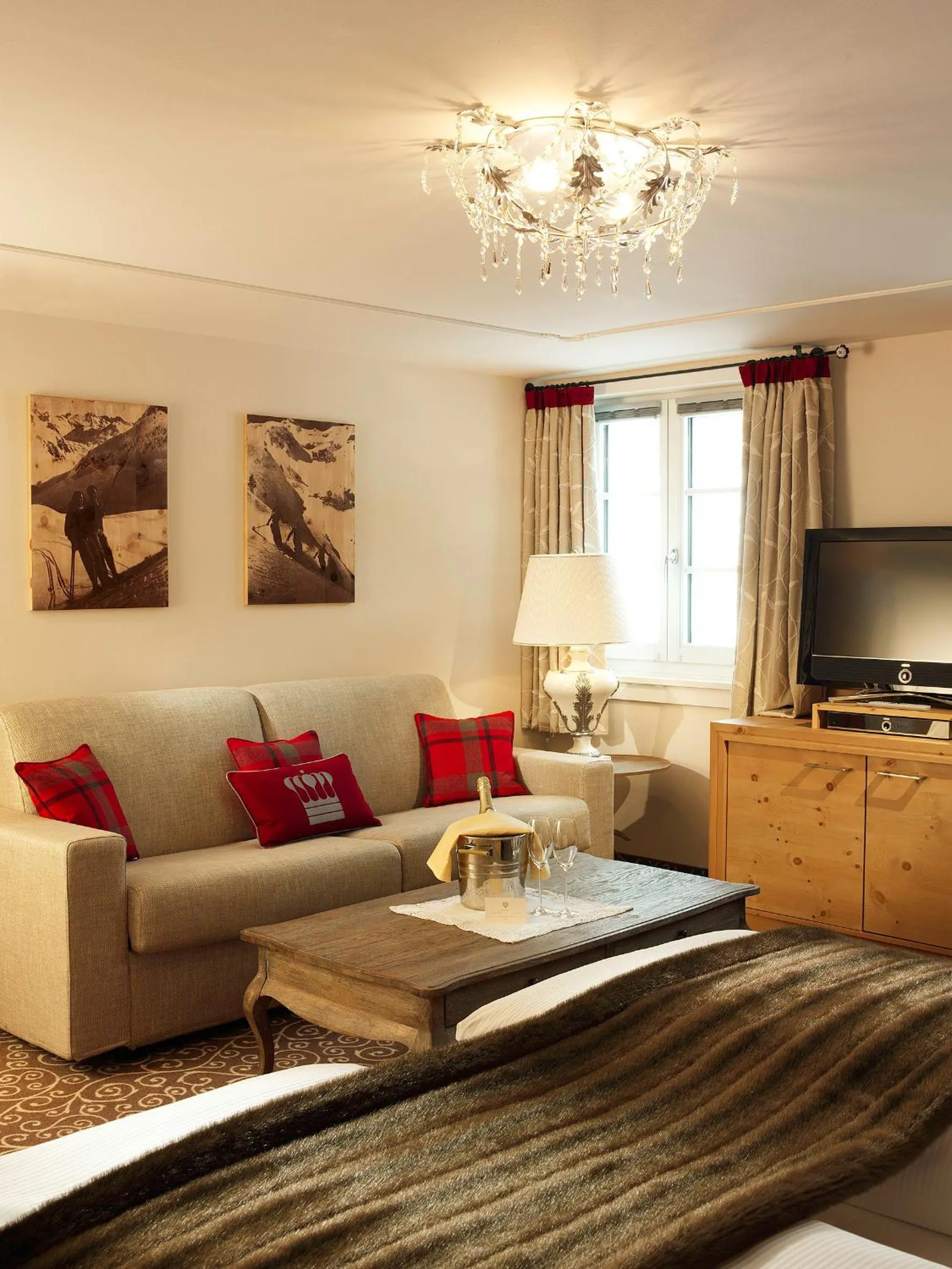 Photo of the whole room in die Krone von Lech - Romantikhotel - Luxushotel in bester Lage