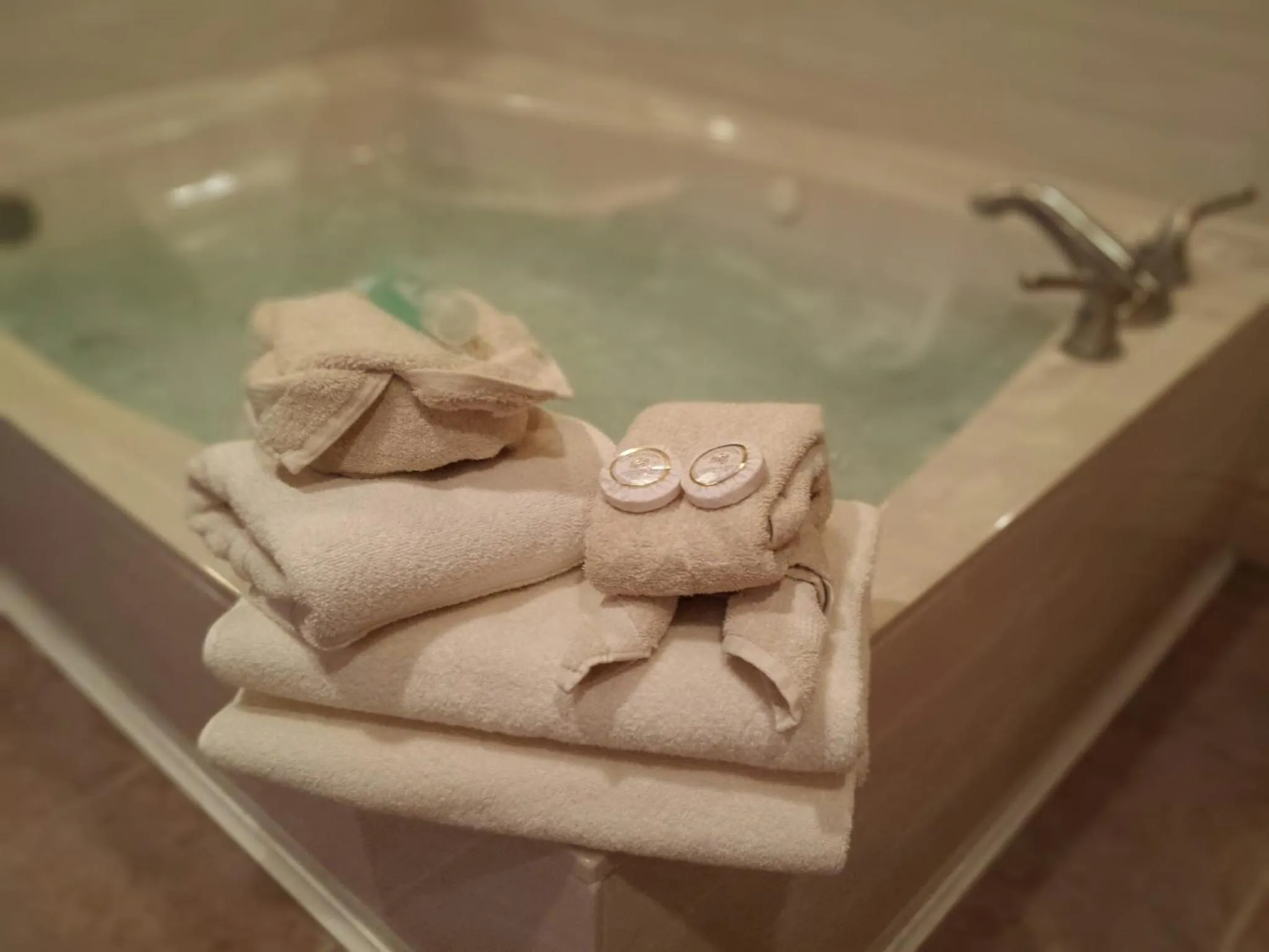 Bath in Legacy at Thousand Hills