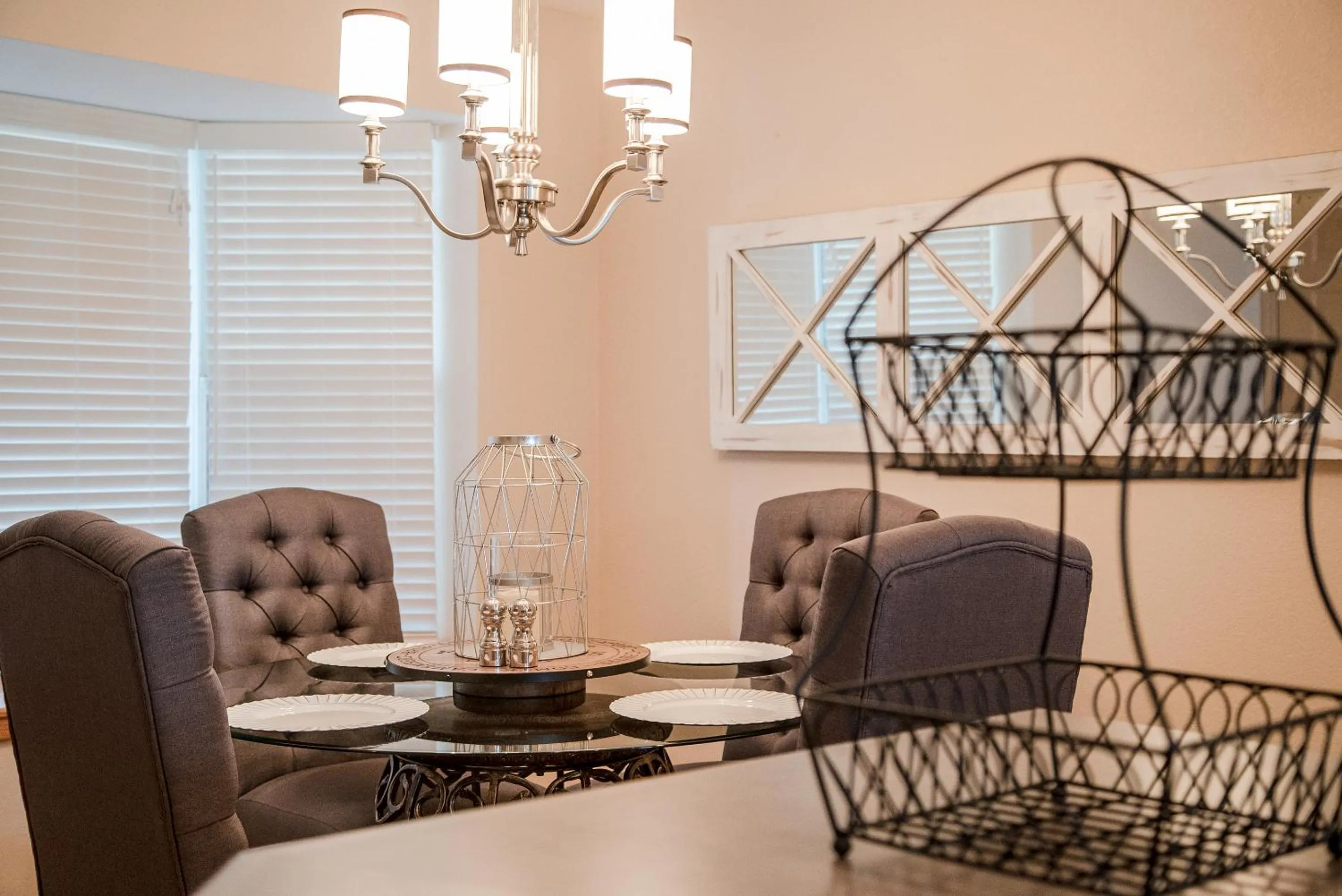 Seating area in Legacy at Thousand Hills