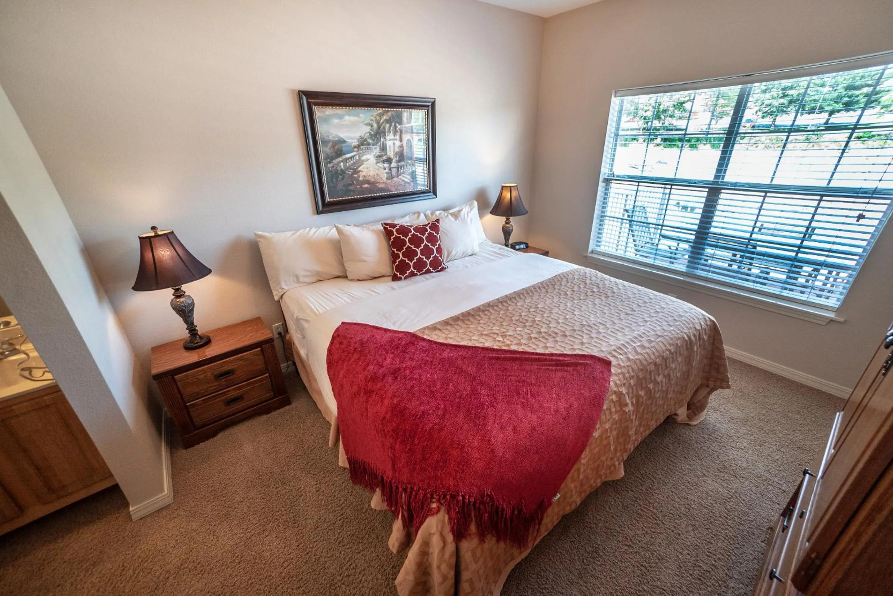 Bed in Legacy at Thousand Hills