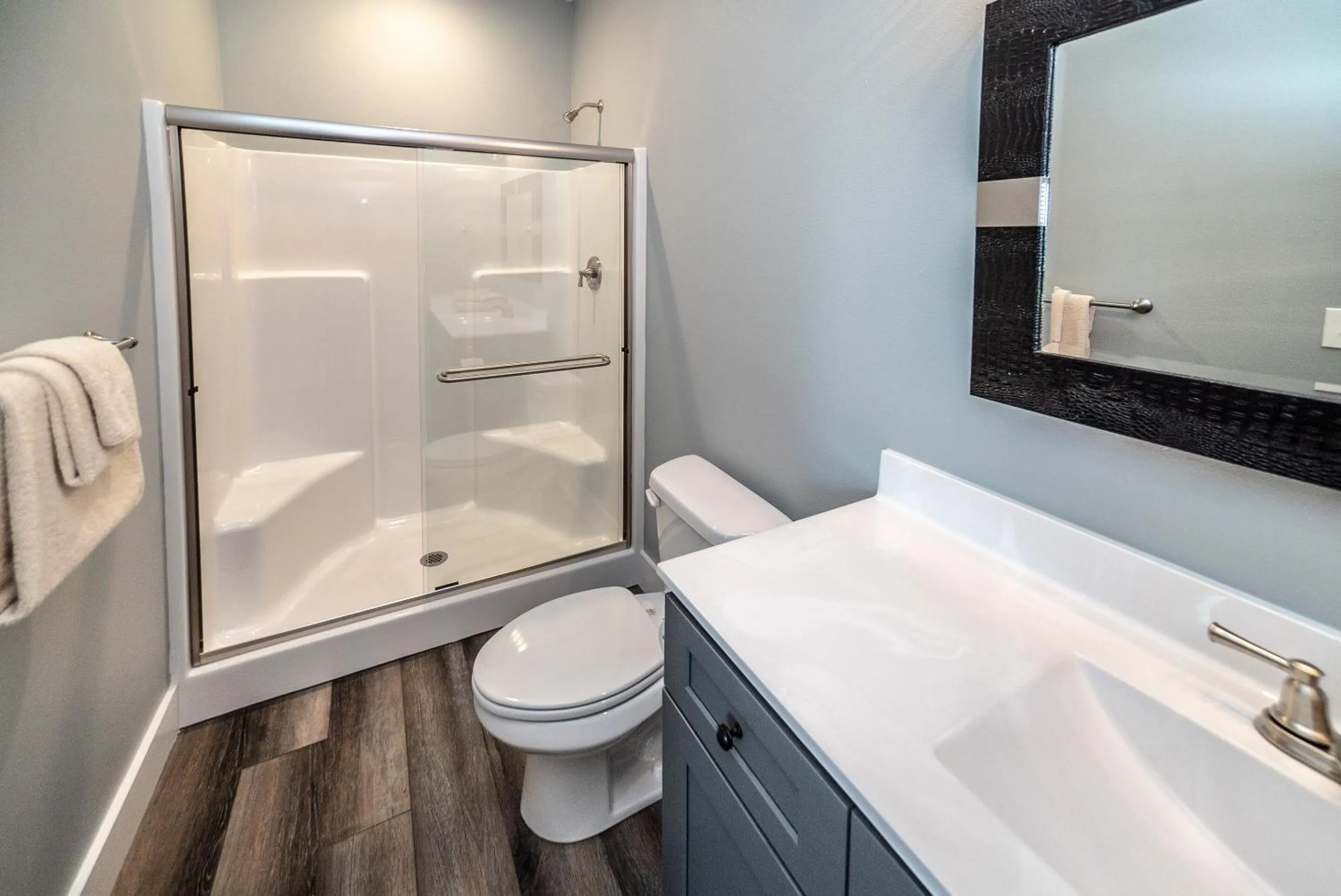 Bathroom in Reunion Lodges at Thousand Hills