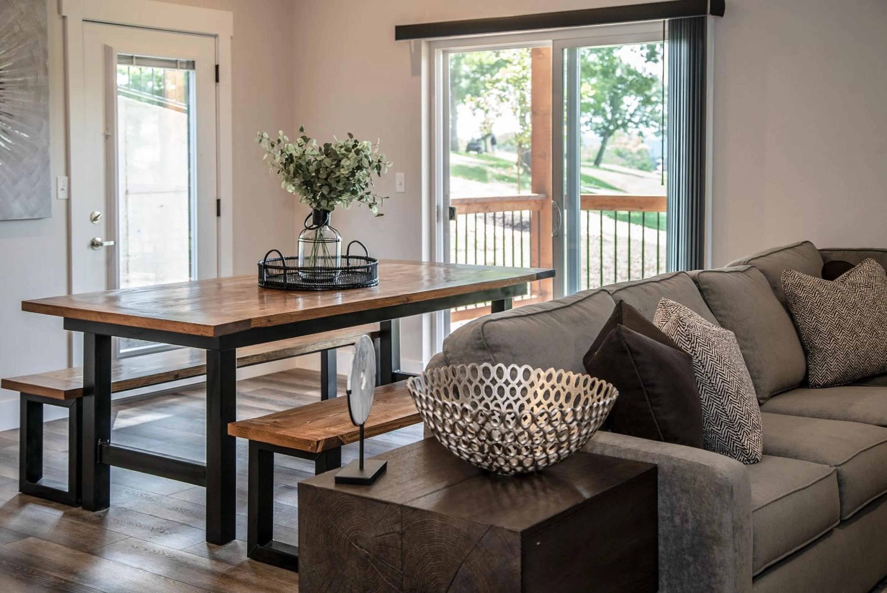 Living room in Reunion Lodges at Thousand Hills