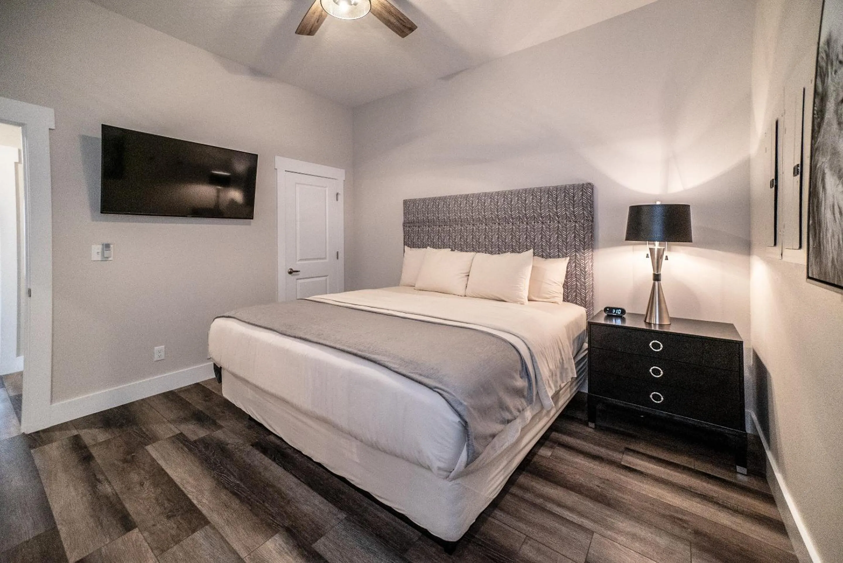 Bed in Reunion Lodges at Thousand Hills