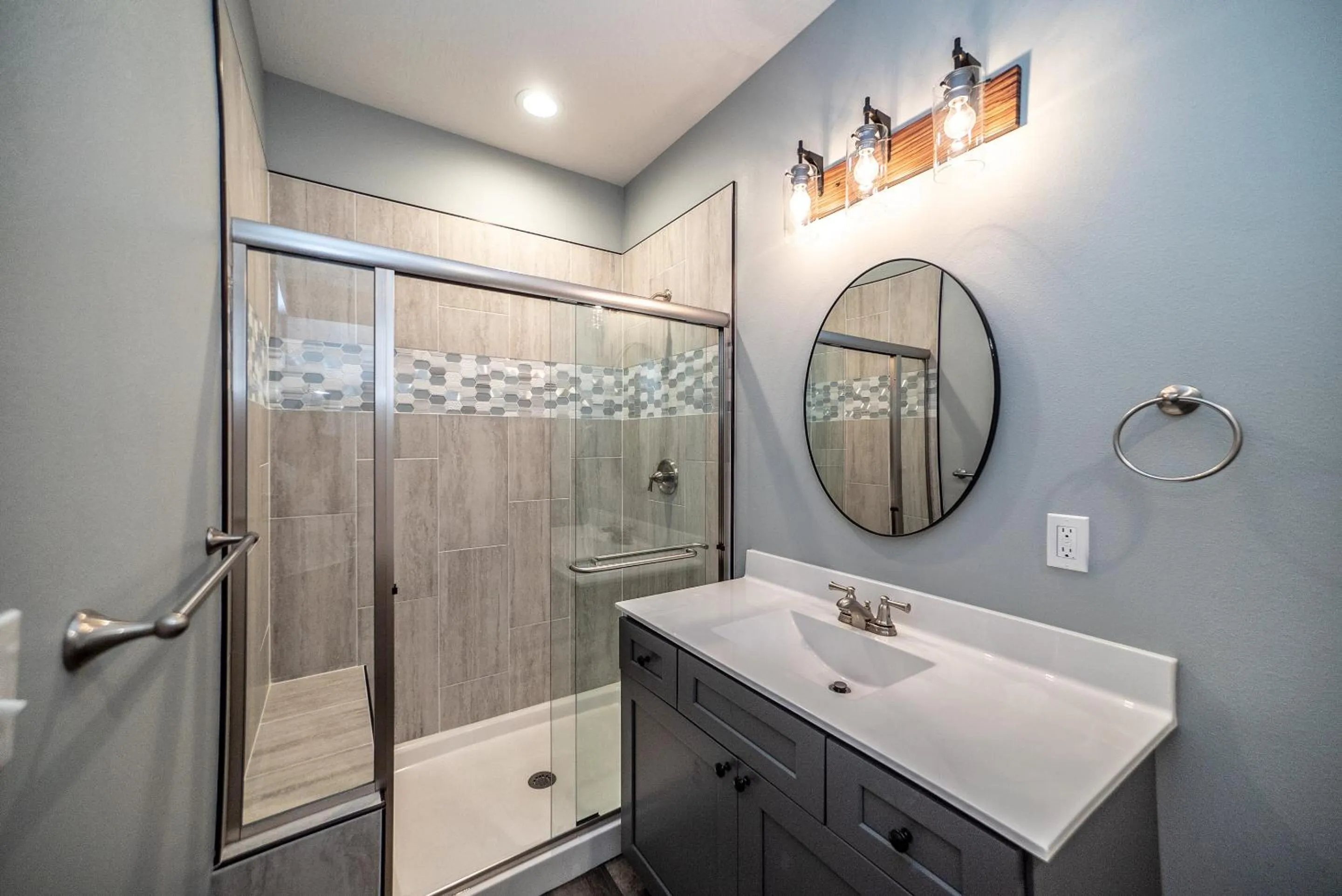 Bathroom in Reunion Lodges at Thousand Hills