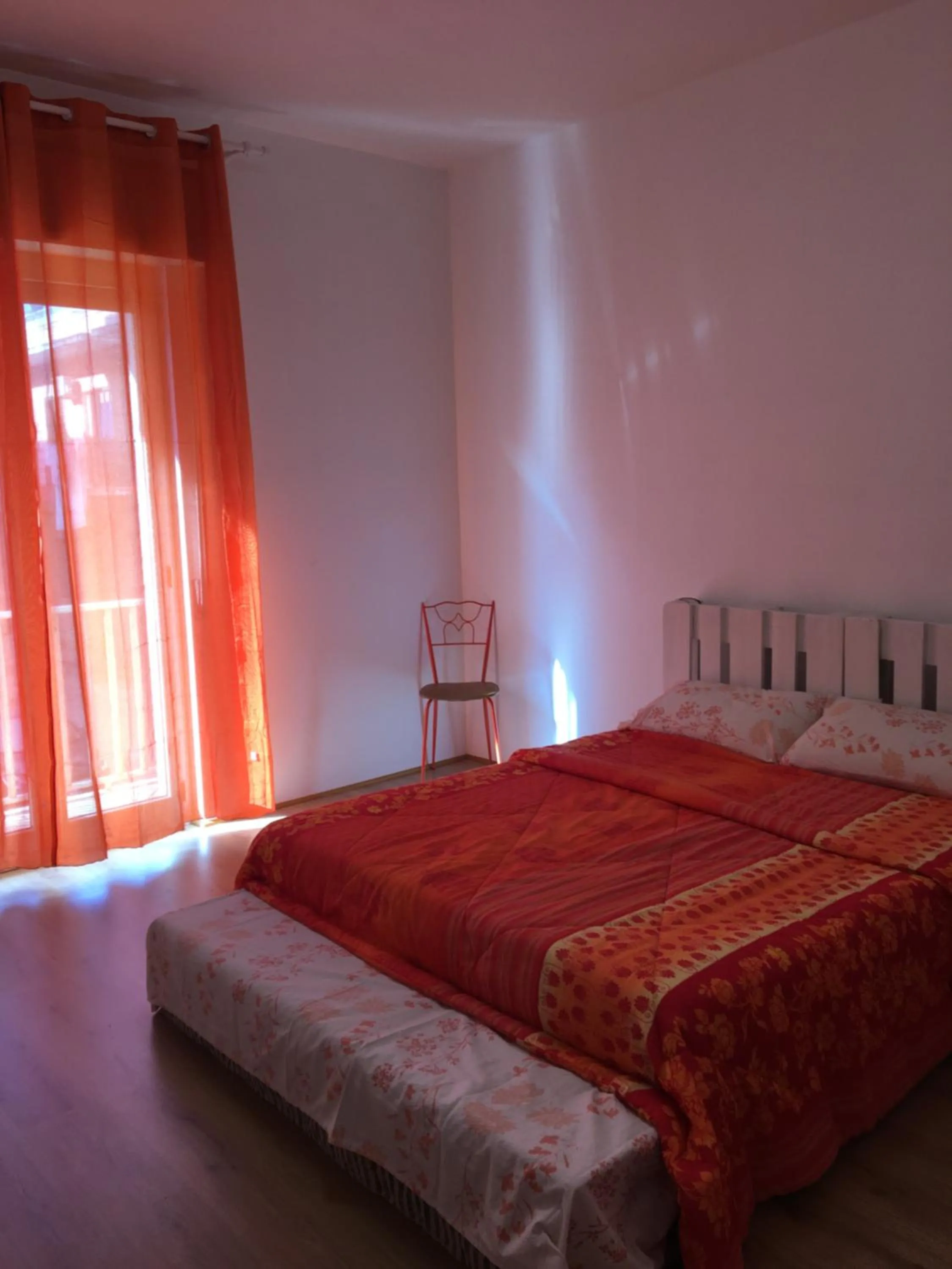 Photo of the whole room, Bed in Casa Baby Planet