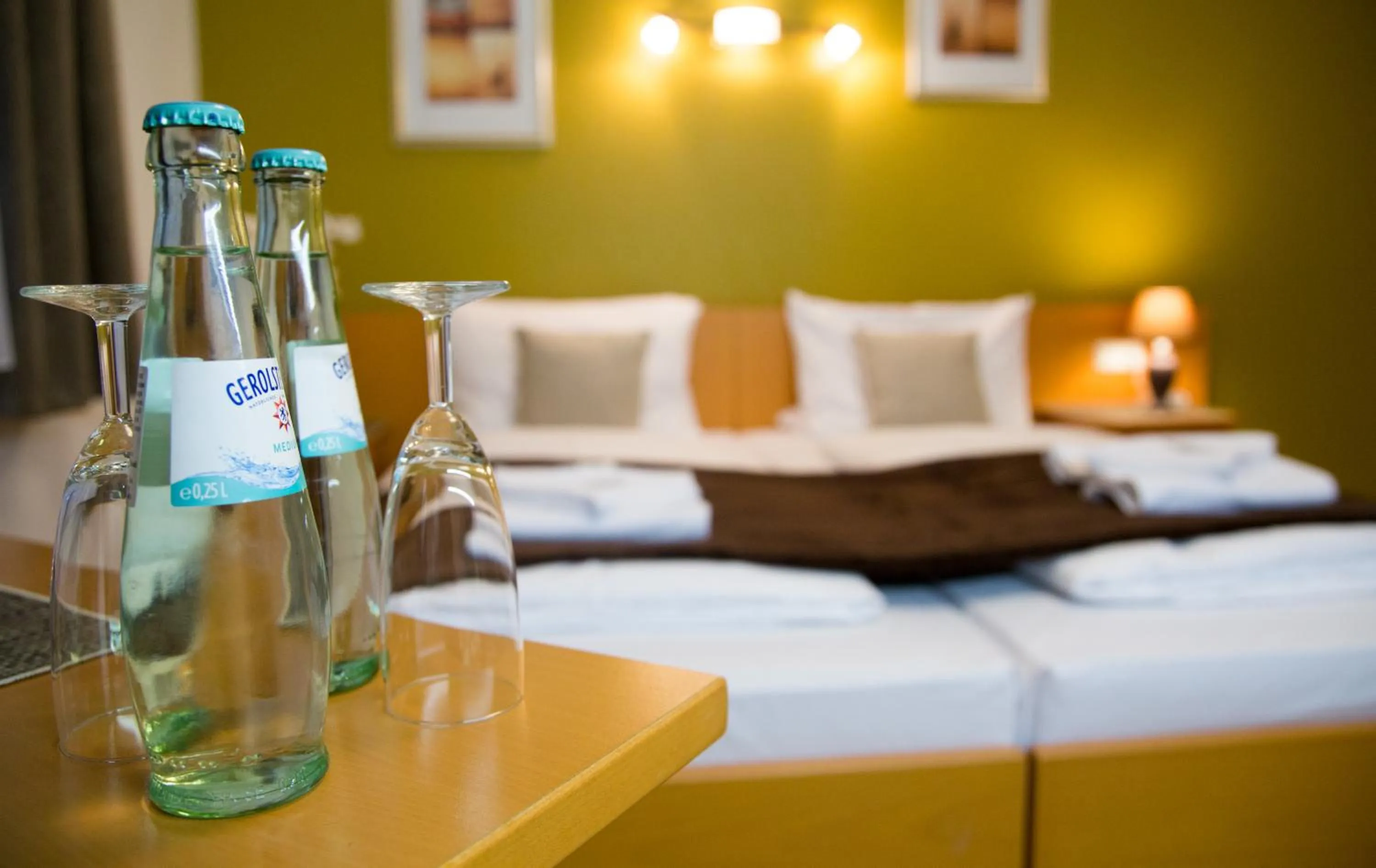 Decorative detail, Bed in Garni Hotel Rödelheimer Hof