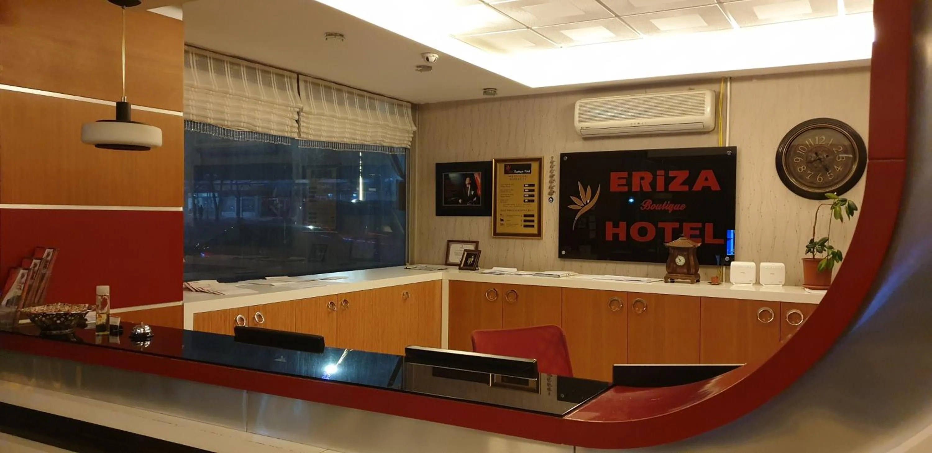 Eriza Hotel