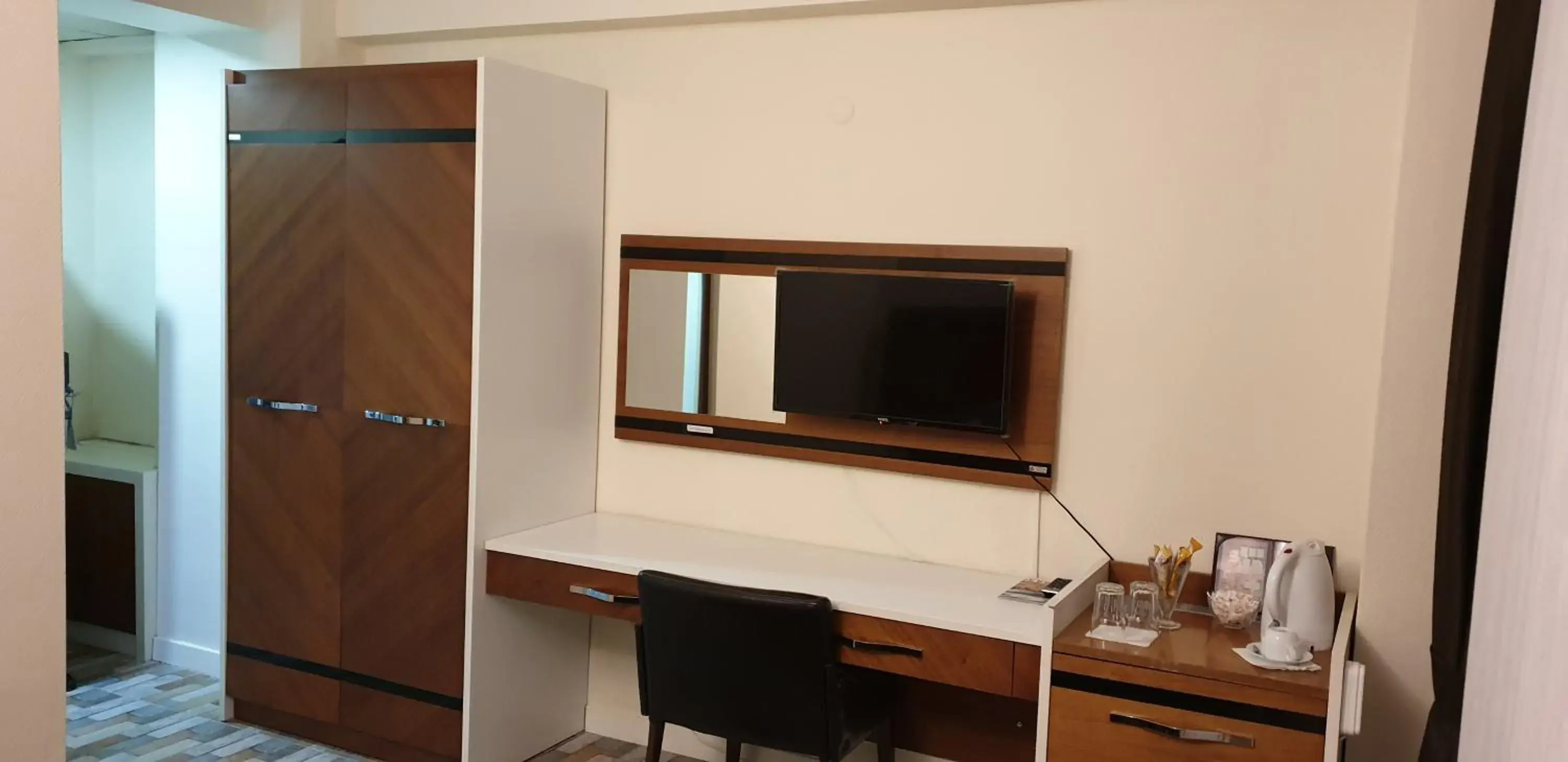 Standard Twin Room in Eriza Hotel Standard Twin Room in Eriza Hotel
