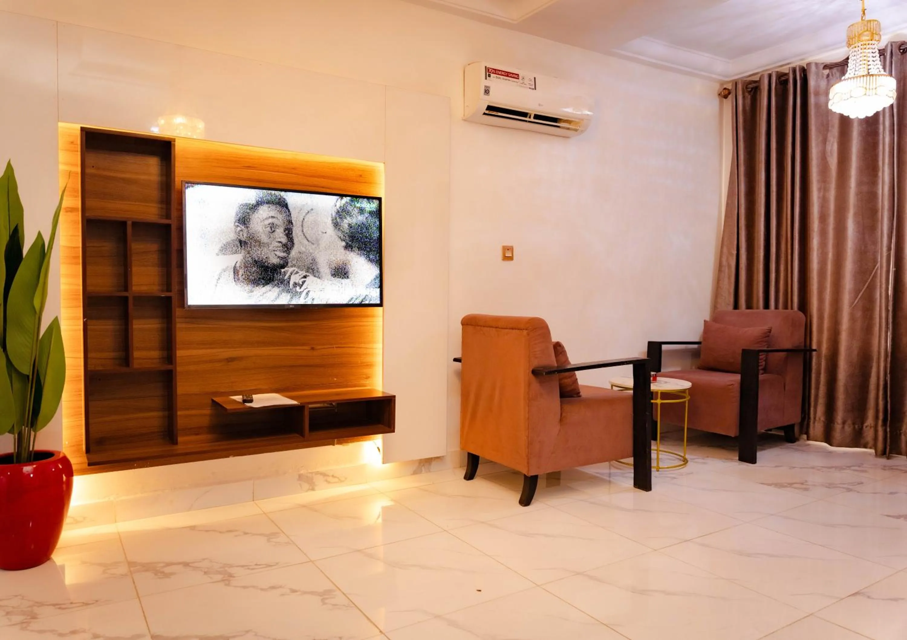 TV and multimedia in 247 Luxury Hotel