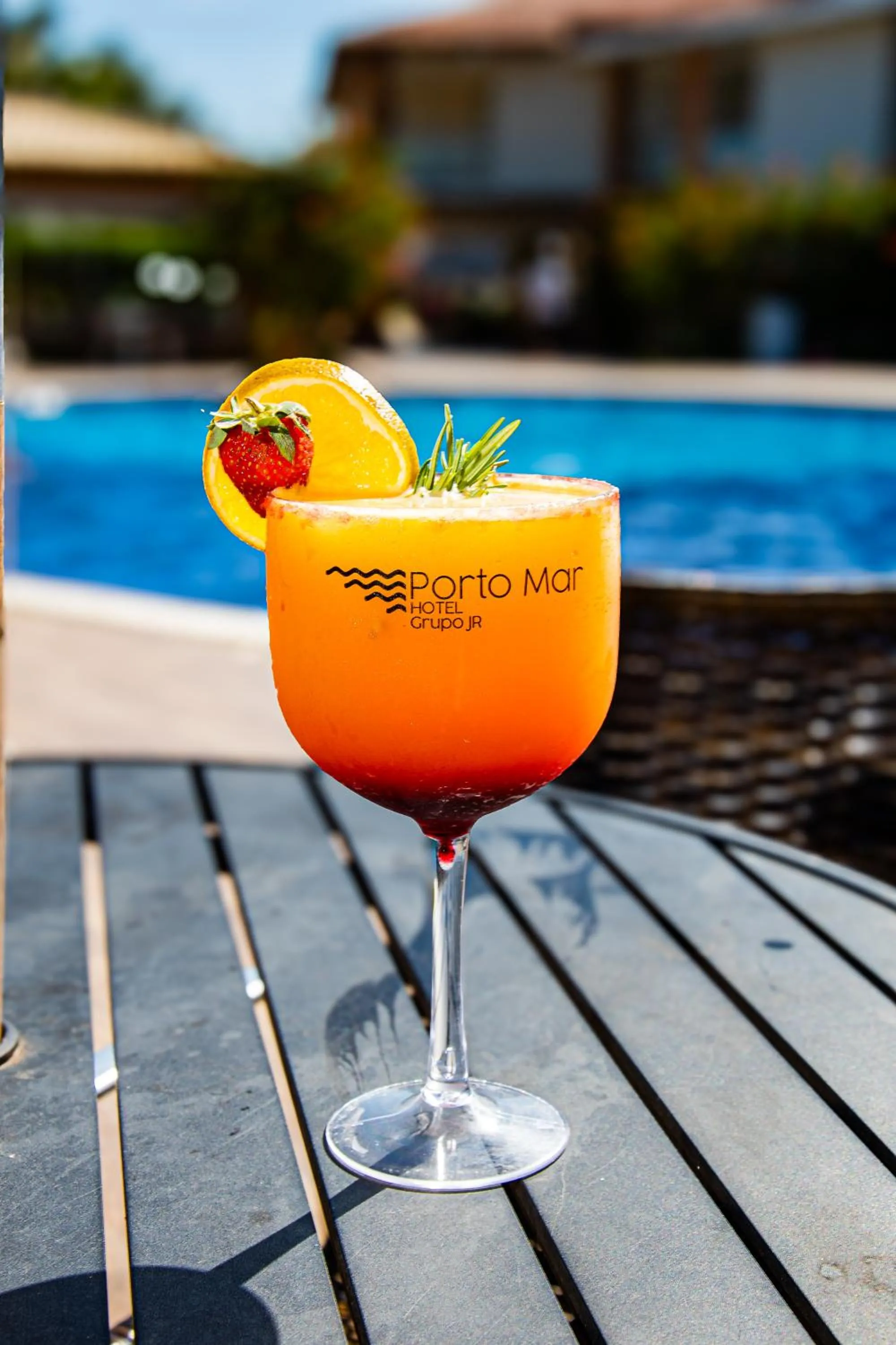 Alcoholic drinks in Porto Mar Hotel