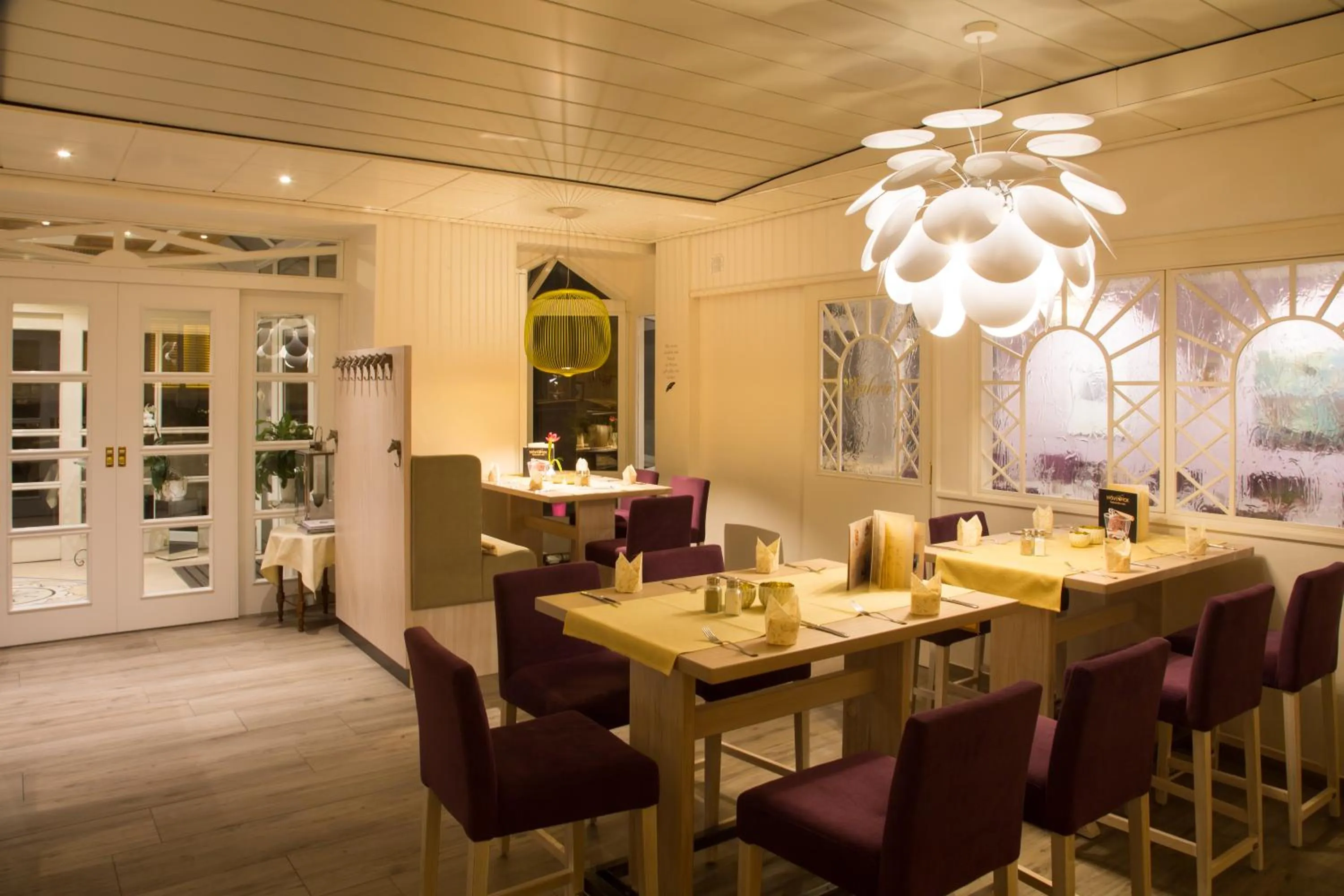 Restaurant/places to eat in Alter Landkrug