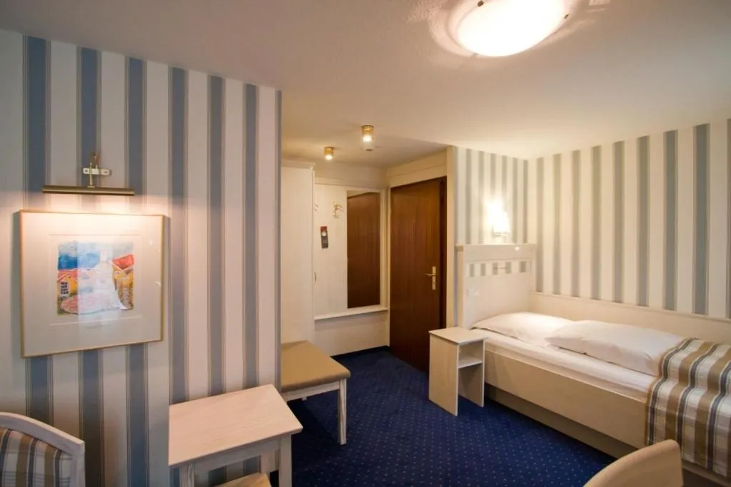 Photo of the whole room, Bed in Alter Landkrug