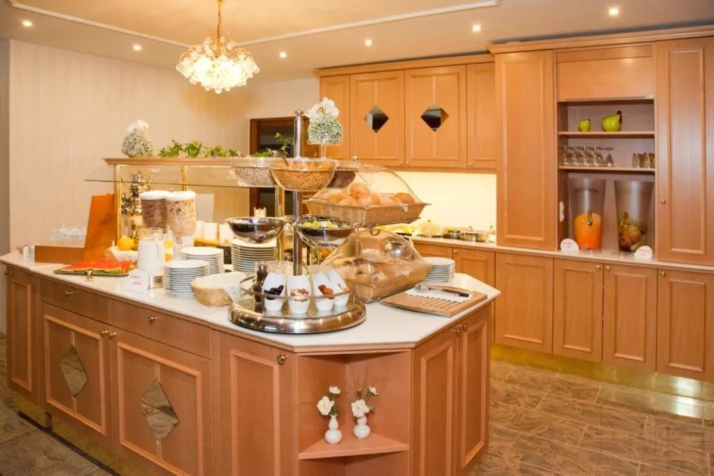 Buffet breakfast in Alter Landkrug
