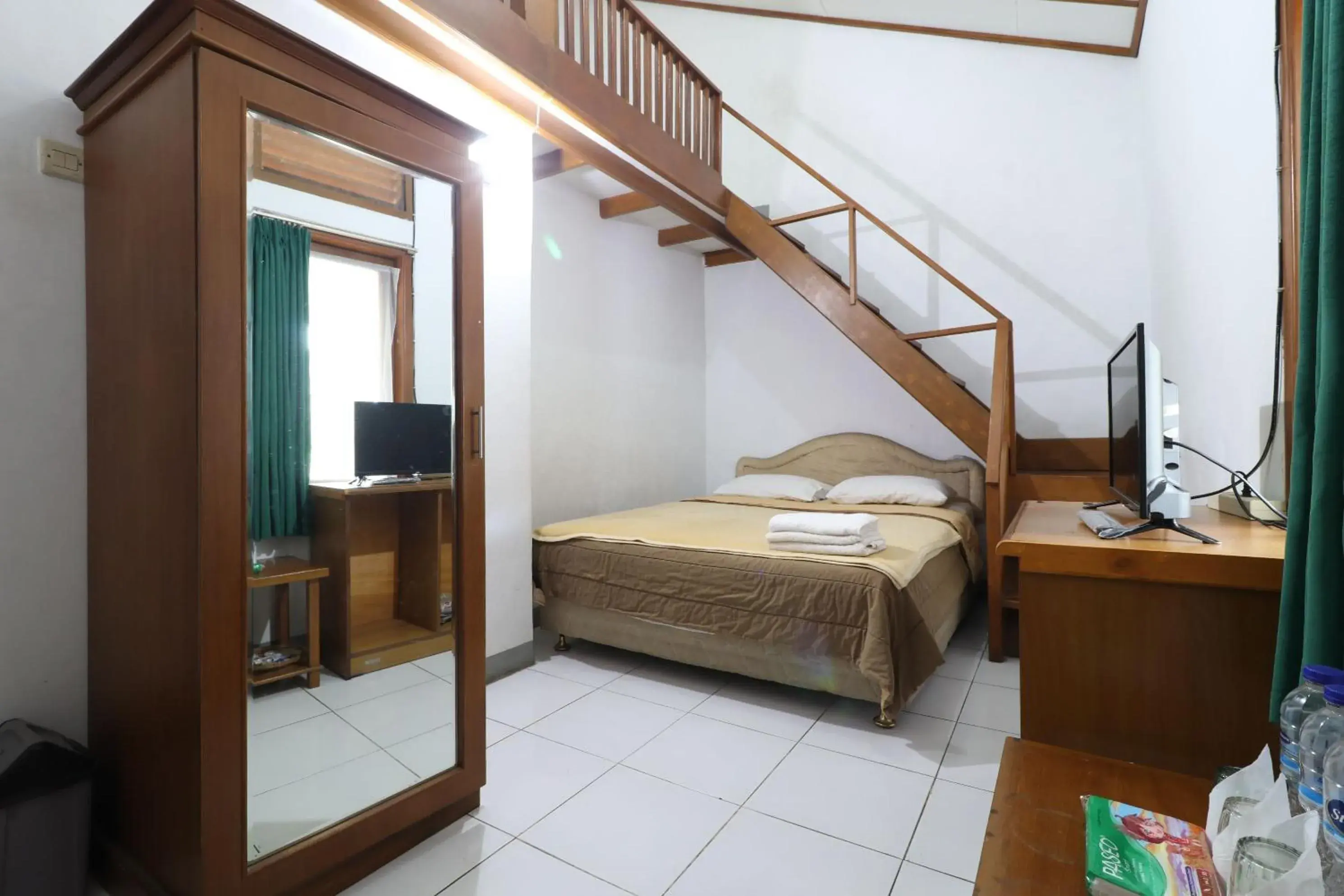 Superior Triple Room in Kampung Pa'go Resort Hotel Superior Triple Room in Kampung Pa'go Resort Hotel
