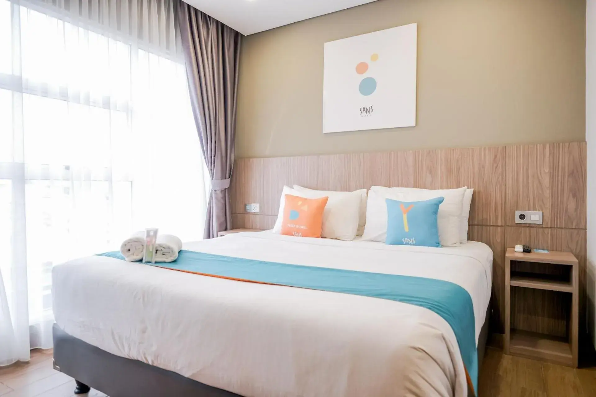 Bedroom, Bed in Sans Hotel Puri Indah Jakarta Bedroom, Bed in Sans Hotel Puri Indah Jakarta