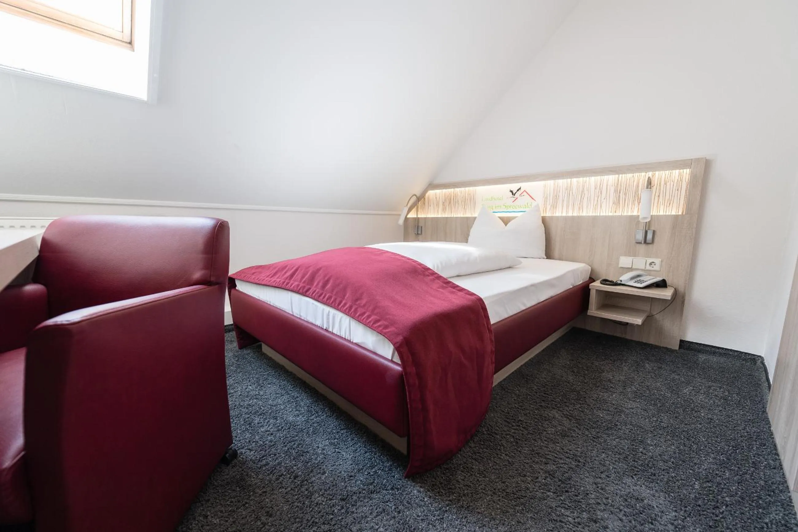 Photo of the whole room, Bed in Landhotel Burg im Spreewald - Resort & Spa