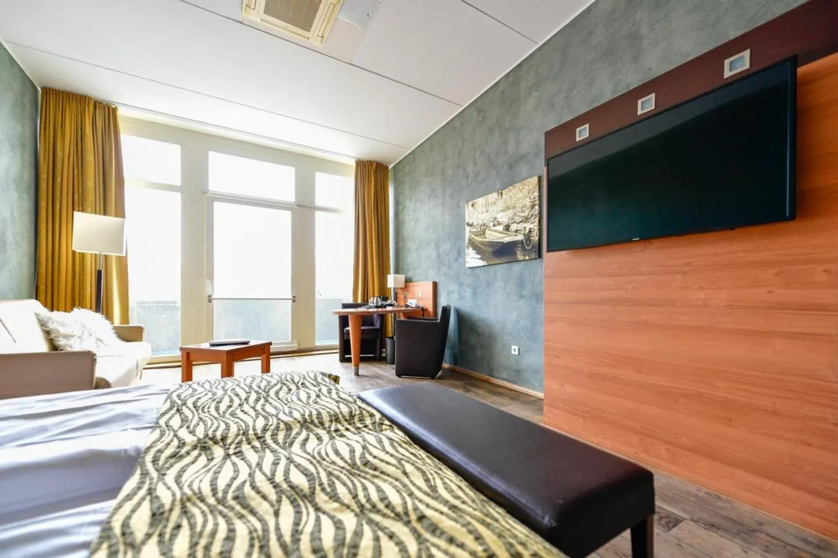 Photo of the whole room, Bed in Landhotel Burg im Spreewald - Resort & Spa