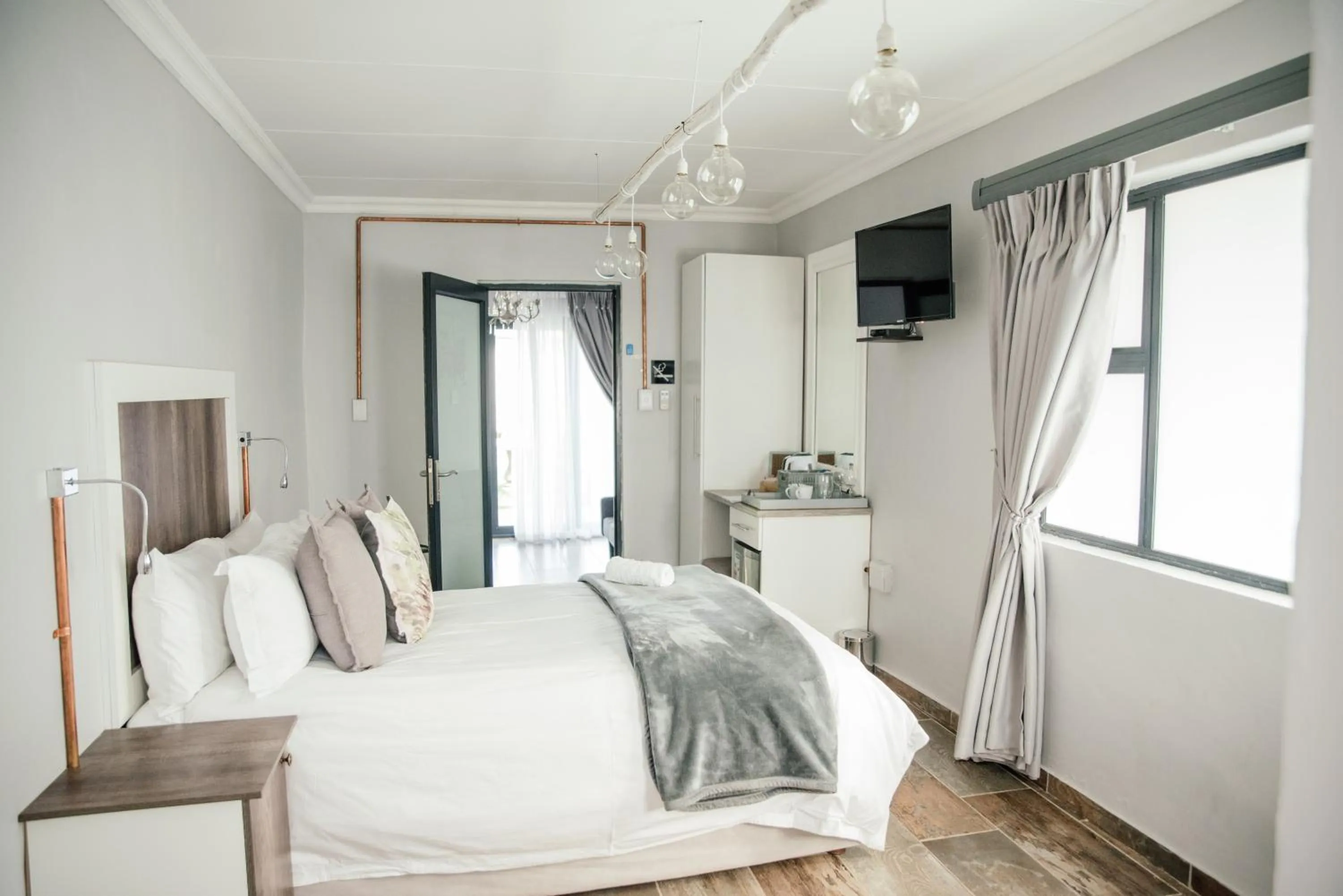 Bed in The Perfect Corner Guesthouse