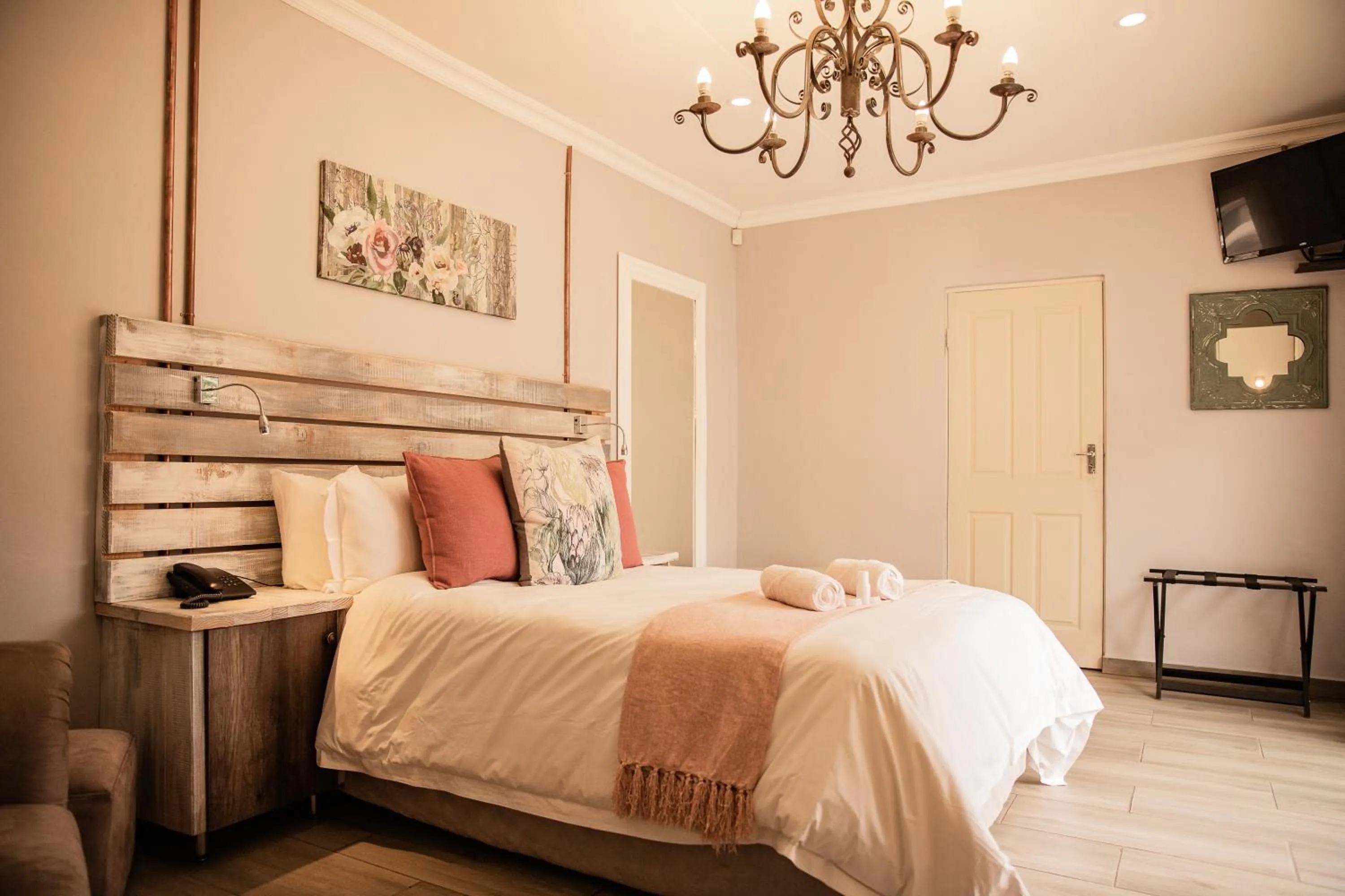 Bed in The Perfect Corner Guesthouse