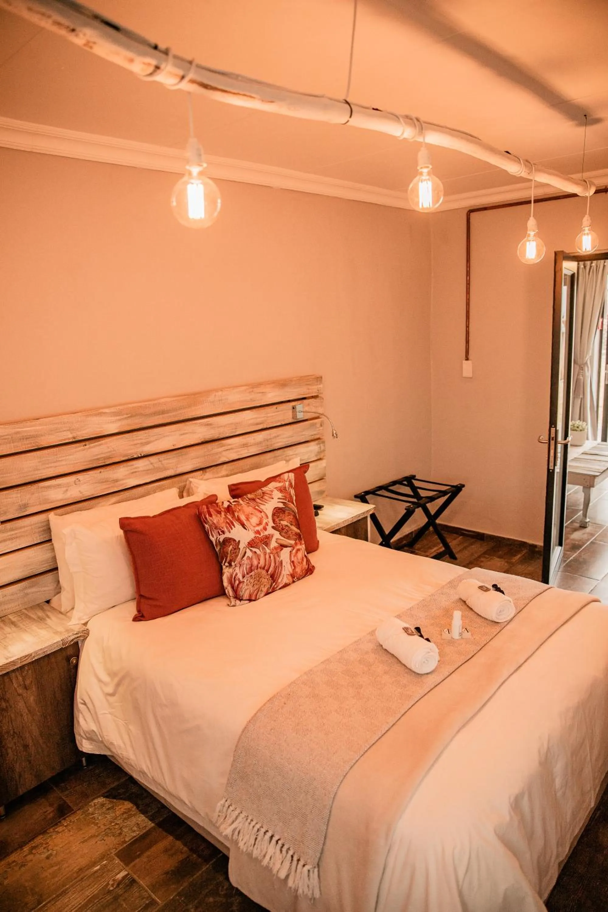 Bedroom, Bed in The Perfect Corner Guesthouse